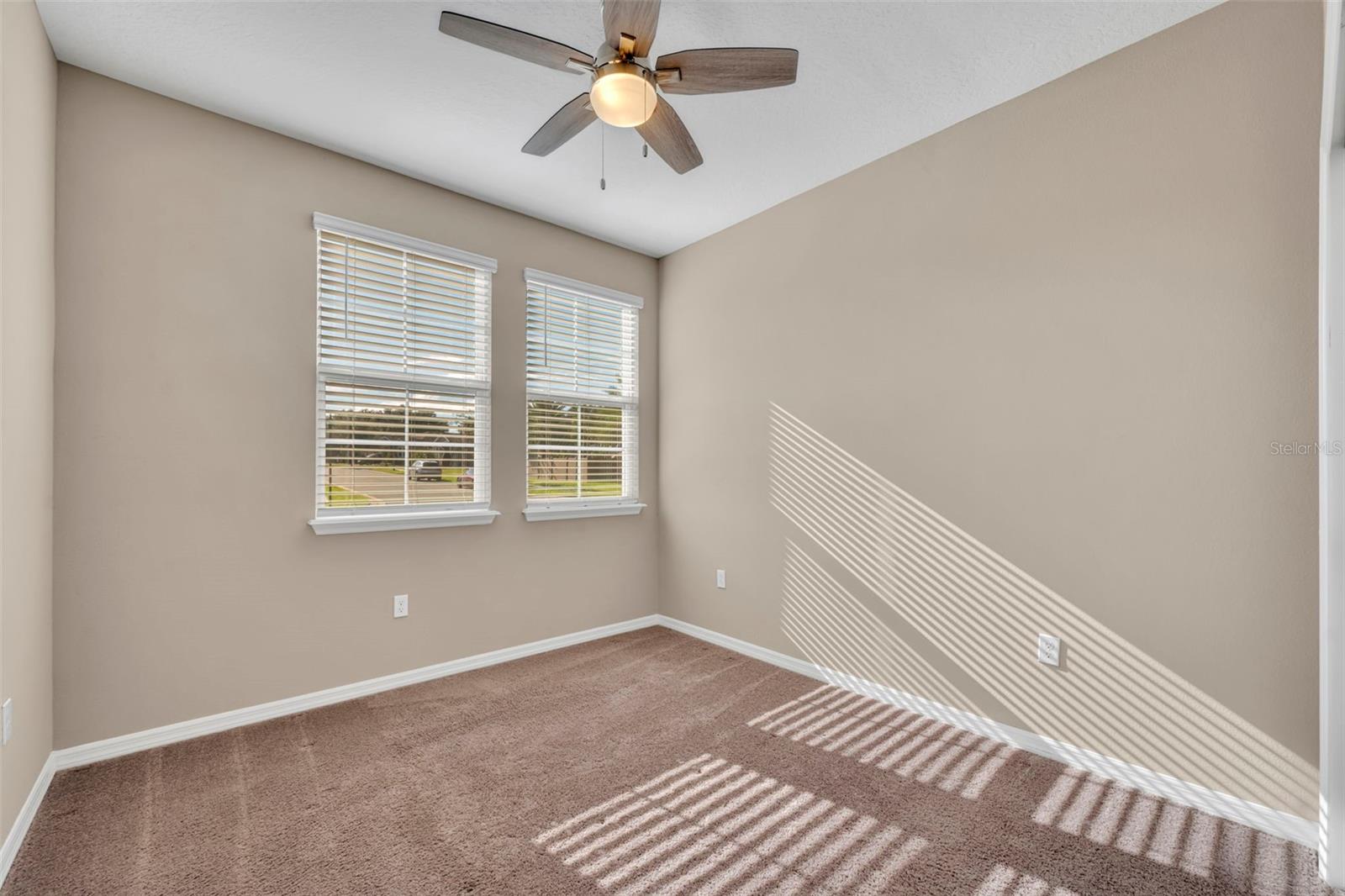 397 ALCOVE DR, GROVELAND, FL, 34736