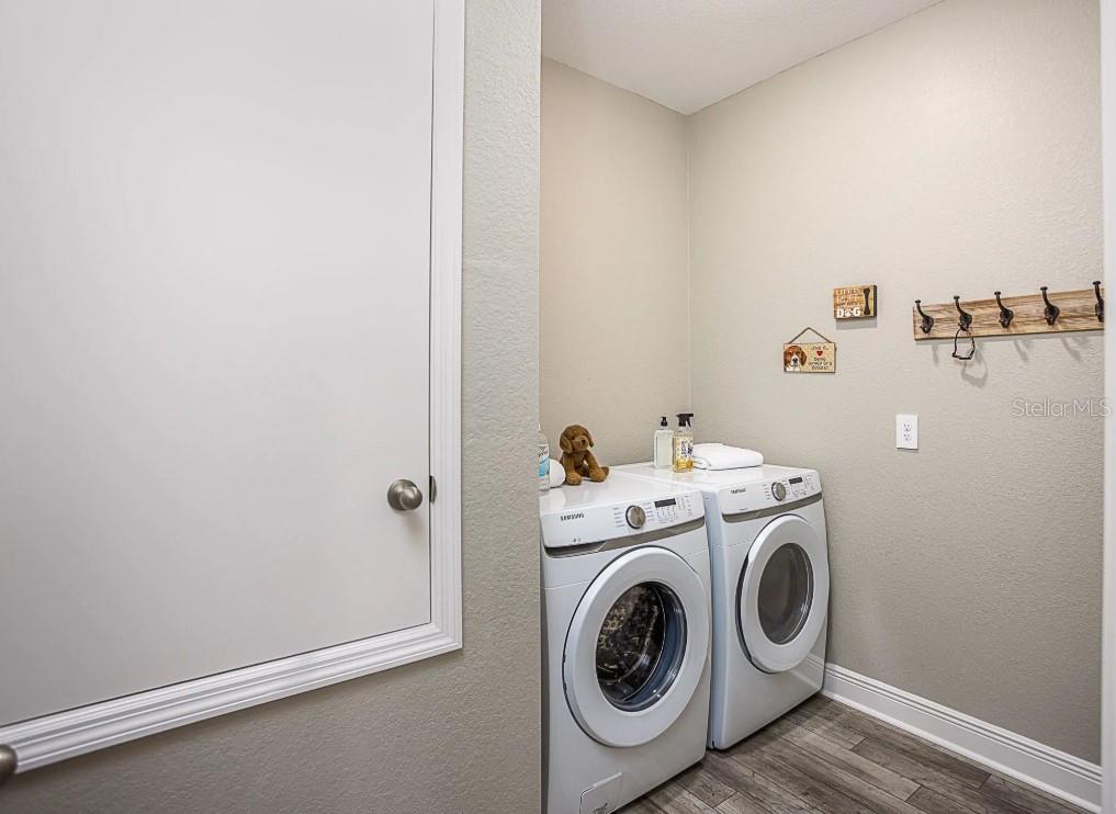 16391 GREENBACK RD, WEEKI WACHEE, FL, 34614