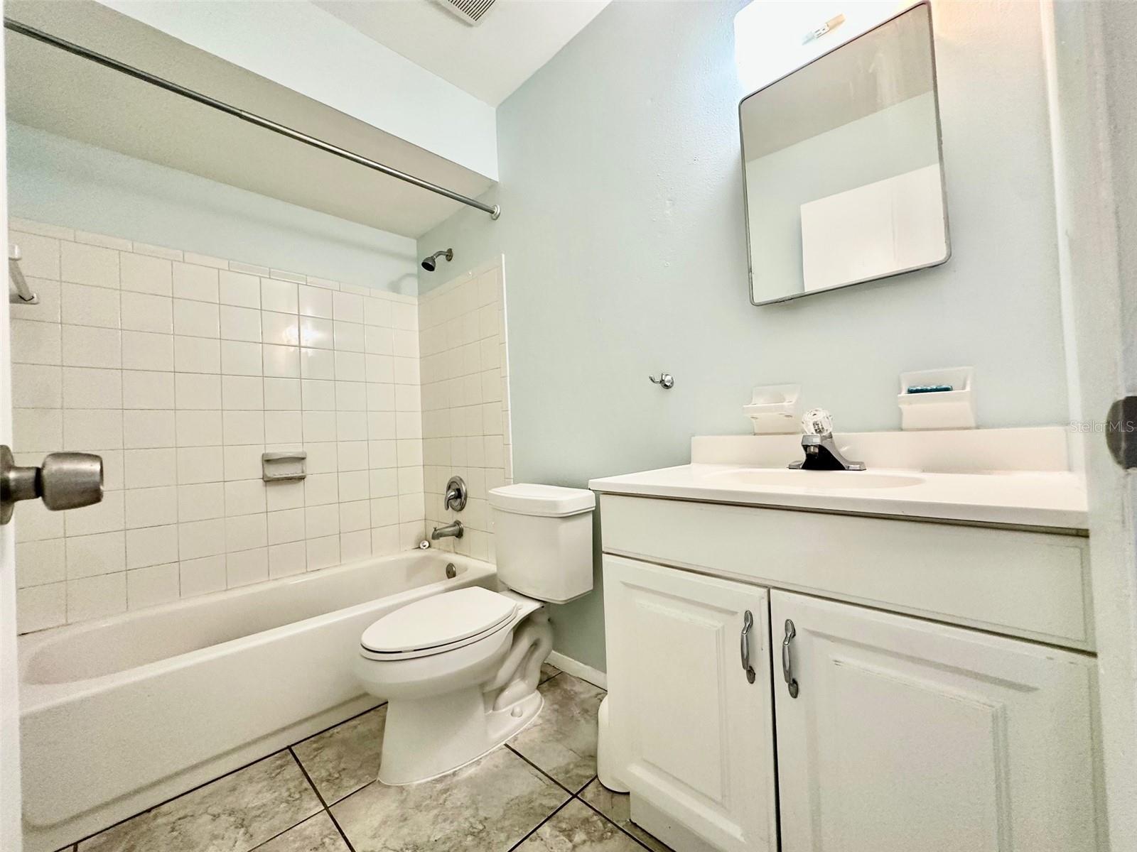 3799 141ST AVE #B, LARGO, FL, 33771