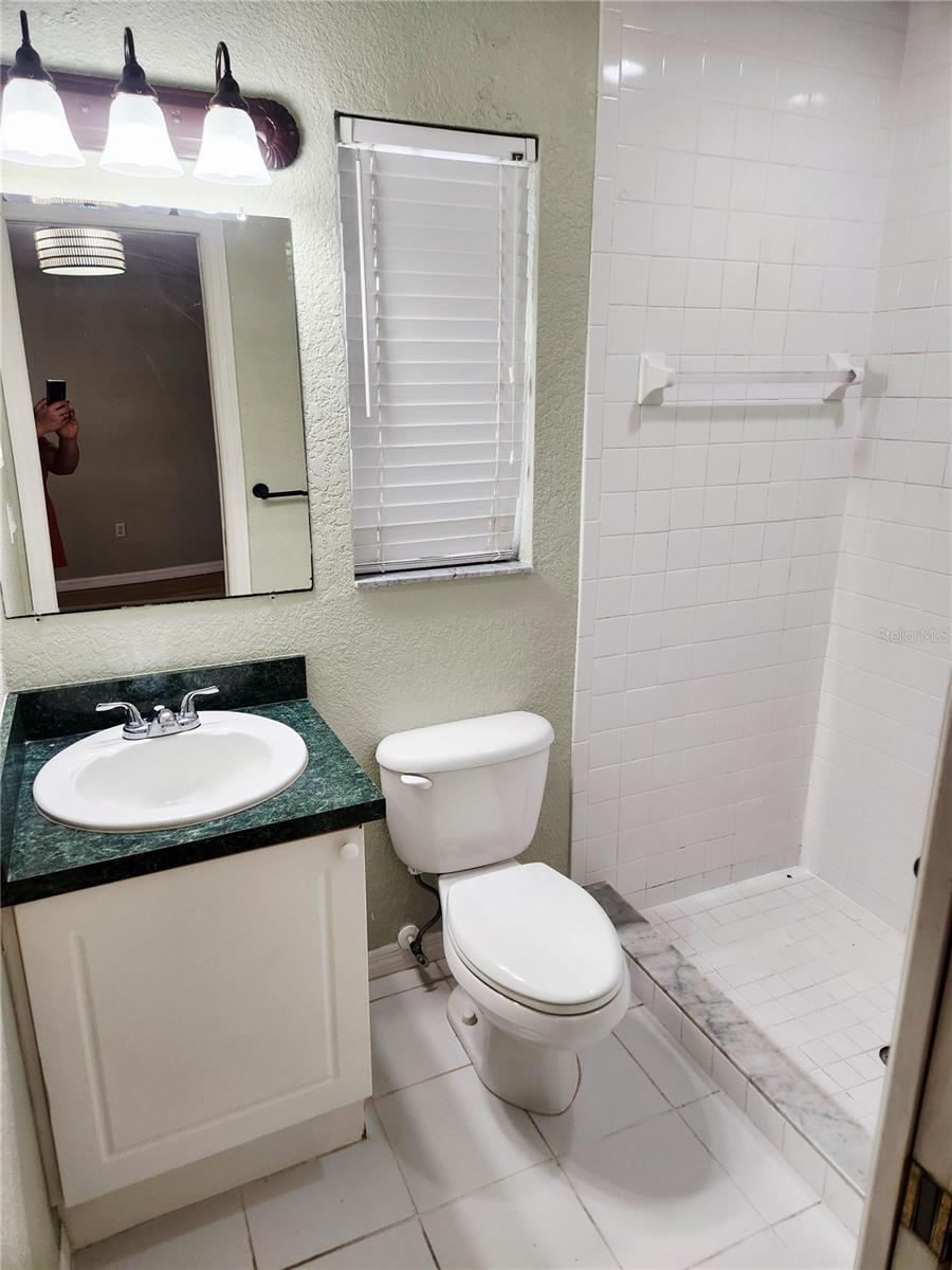 195 COLUMBIA RD, VENICE, FL, 34293