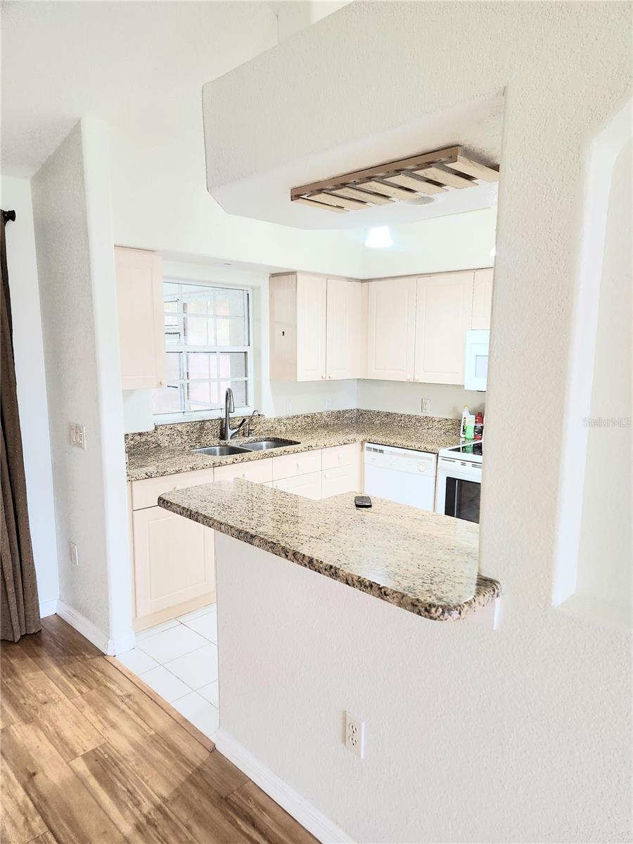 195 COLUMBIA RD, VENICE, FL, 34293