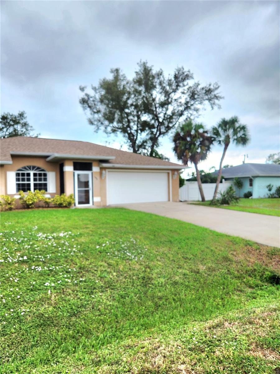 195 COLUMBIA RD, VENICE, FL, 34293