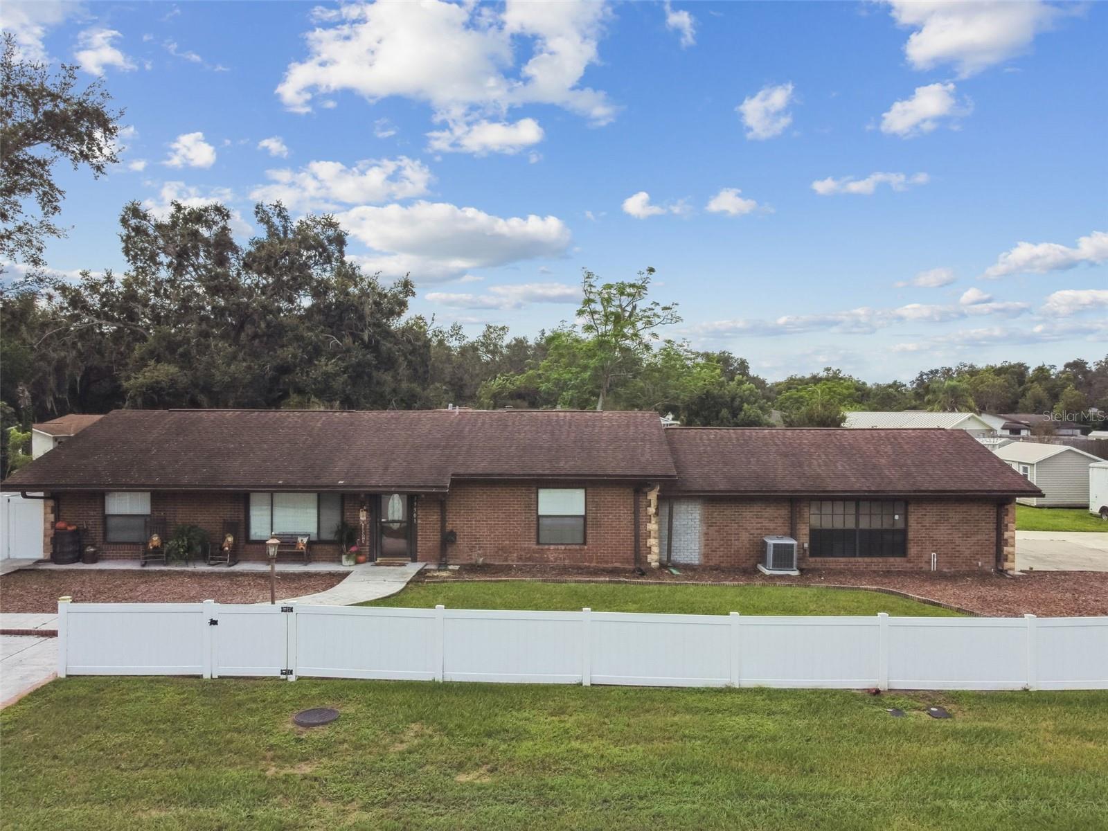 39501 MEADOWOOD LOOP, ZEPHYRHILLS, FL, 33542