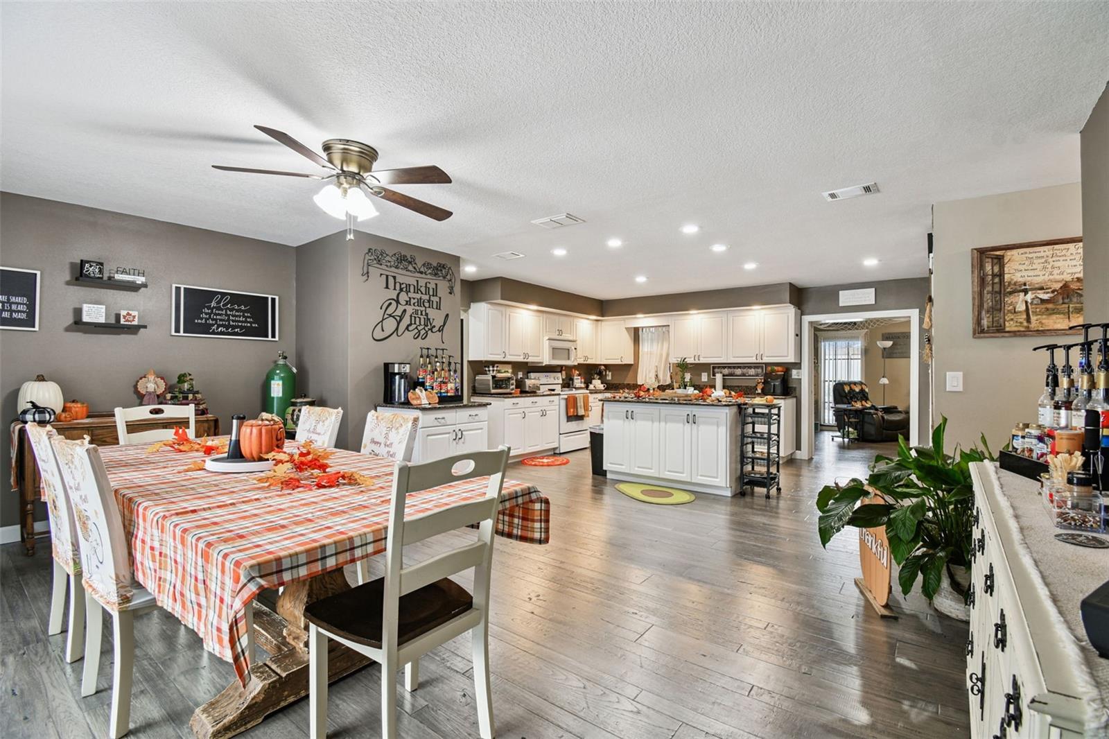 39501 MEADOWOOD LOOP, ZEPHYRHILLS, FL, 33542