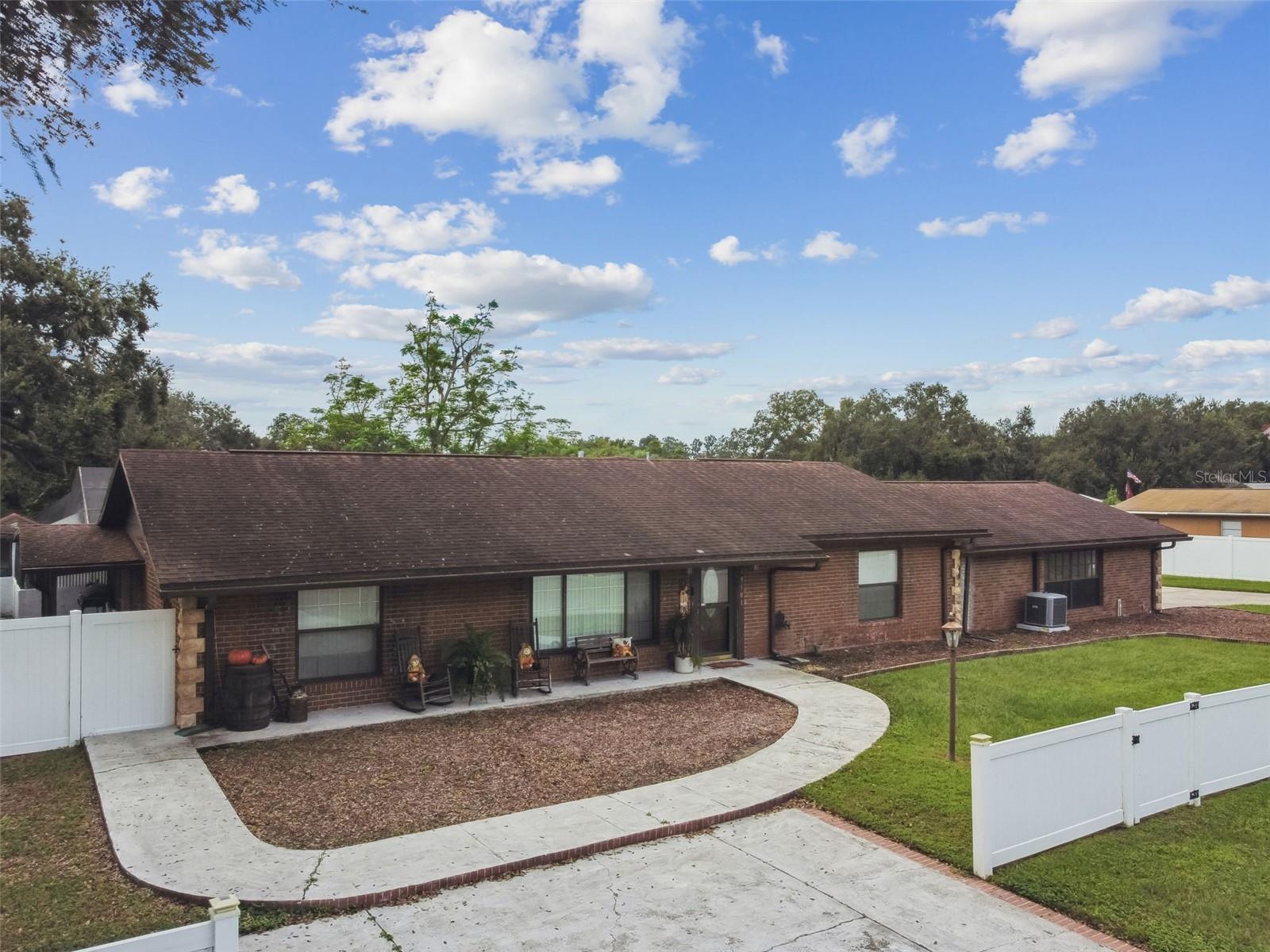 39501 MEADOWOOD LOOP, ZEPHYRHILLS, FL, 33542