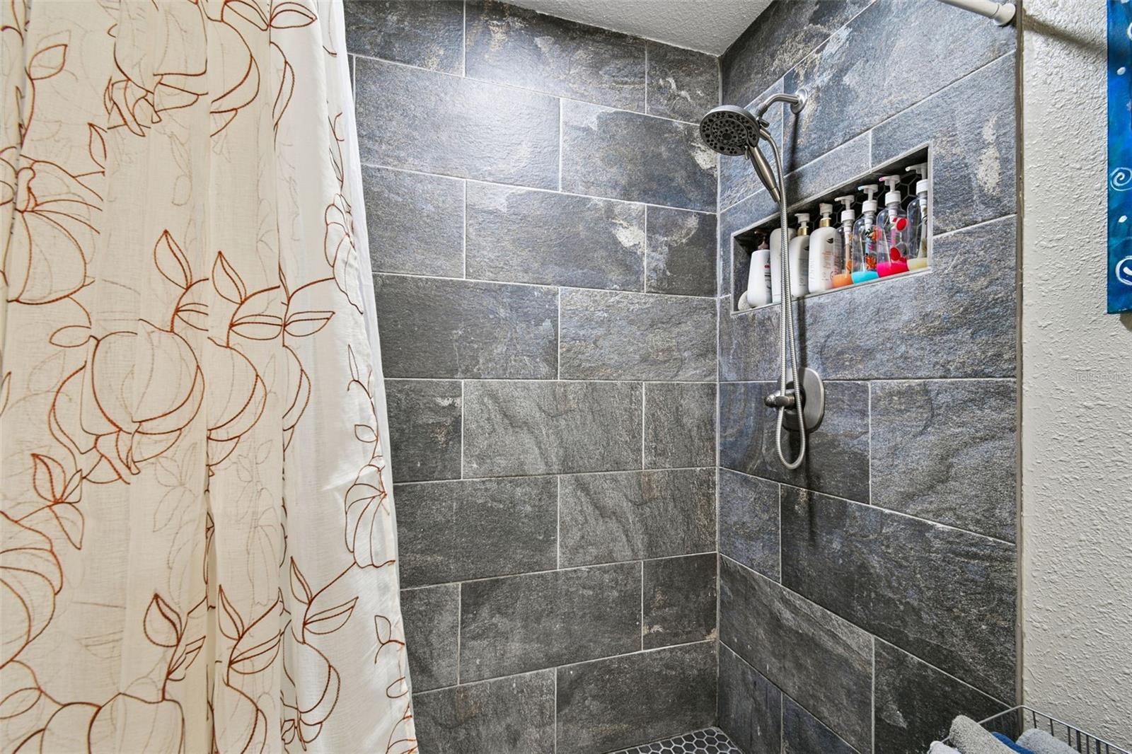 39501 MEADOWOOD LOOP, ZEPHYRHILLS, FL, 33542