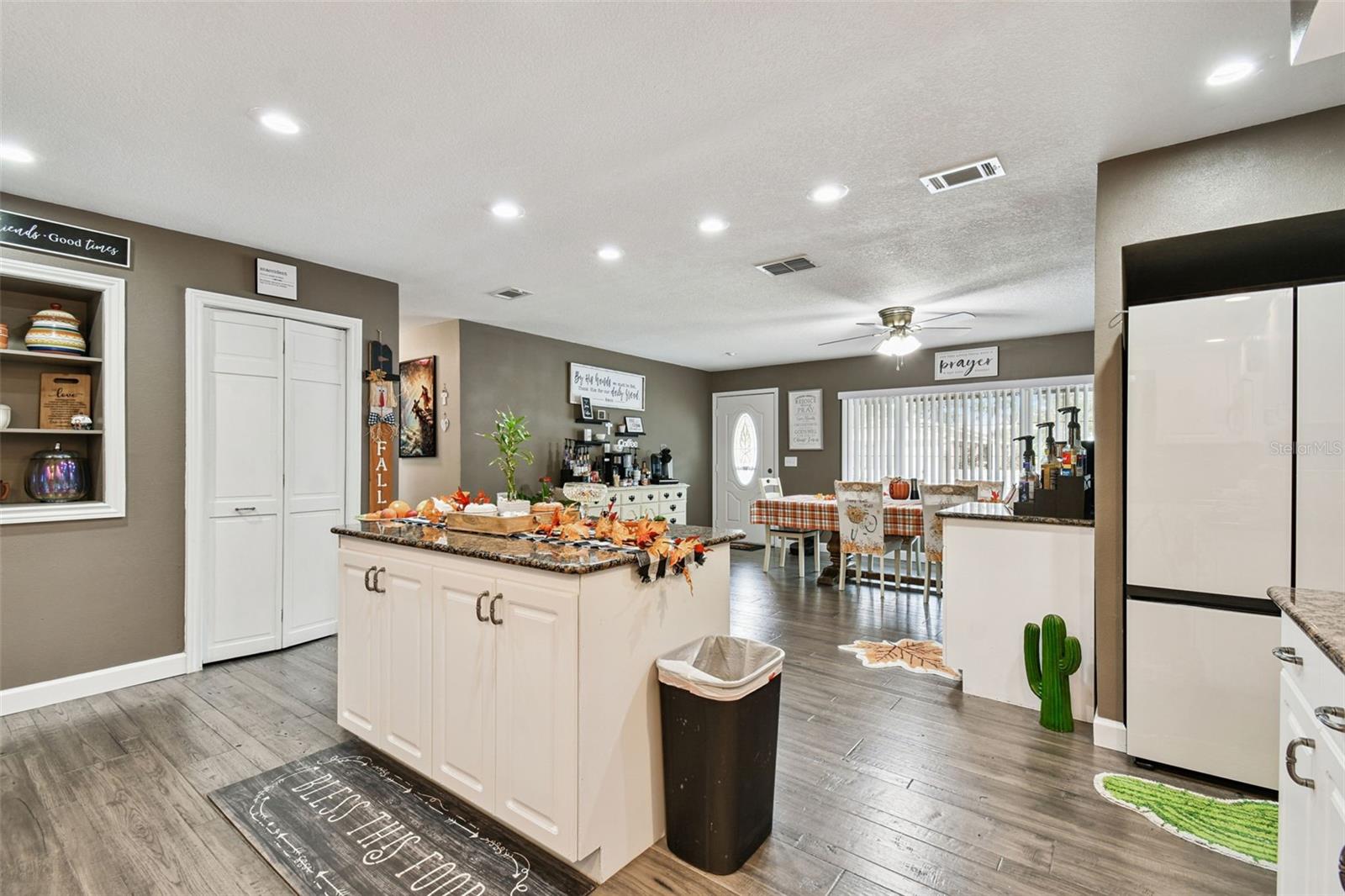 39501 MEADOWOOD LOOP, ZEPHYRHILLS, FL, 33542