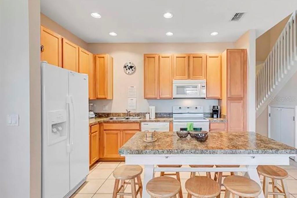 2420 CARAVELLE CIR, KISSIMMEE, FL, 34746