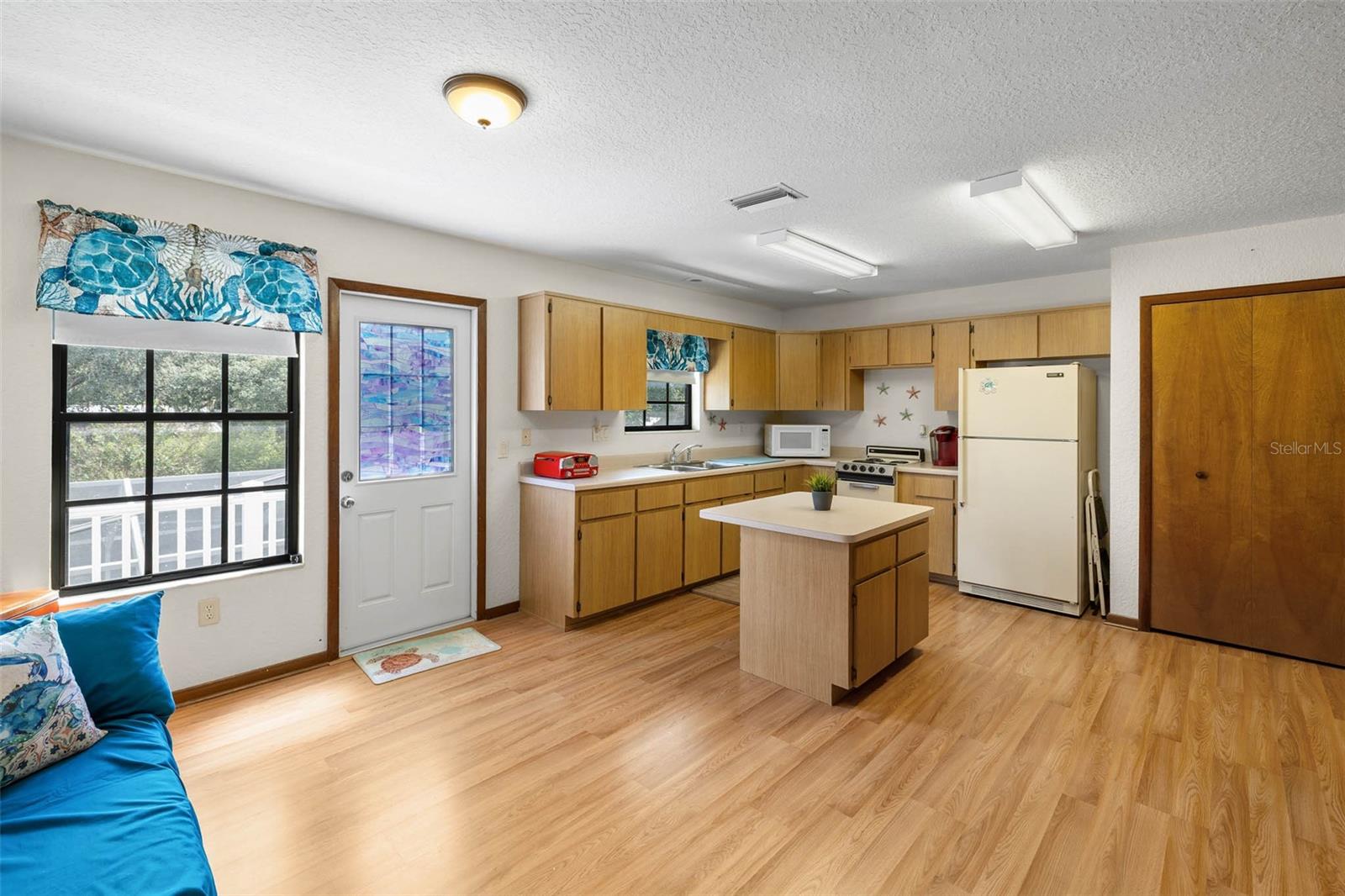 9514 EDEN AVE, HUDSON, FL, 34667