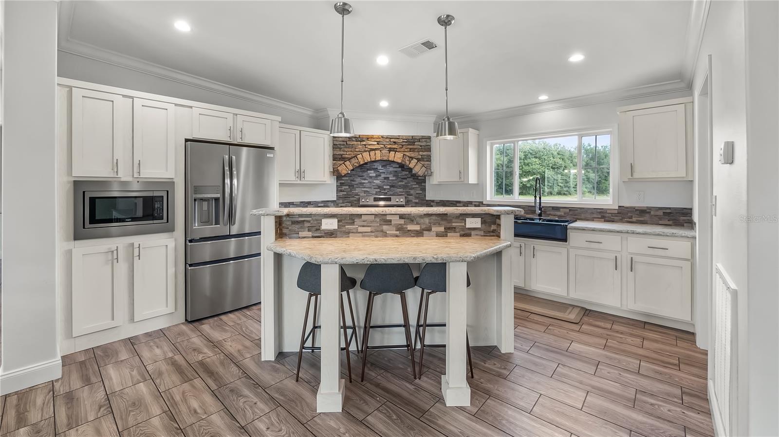 13343 CR 727, WEBSTER, FL, 33597