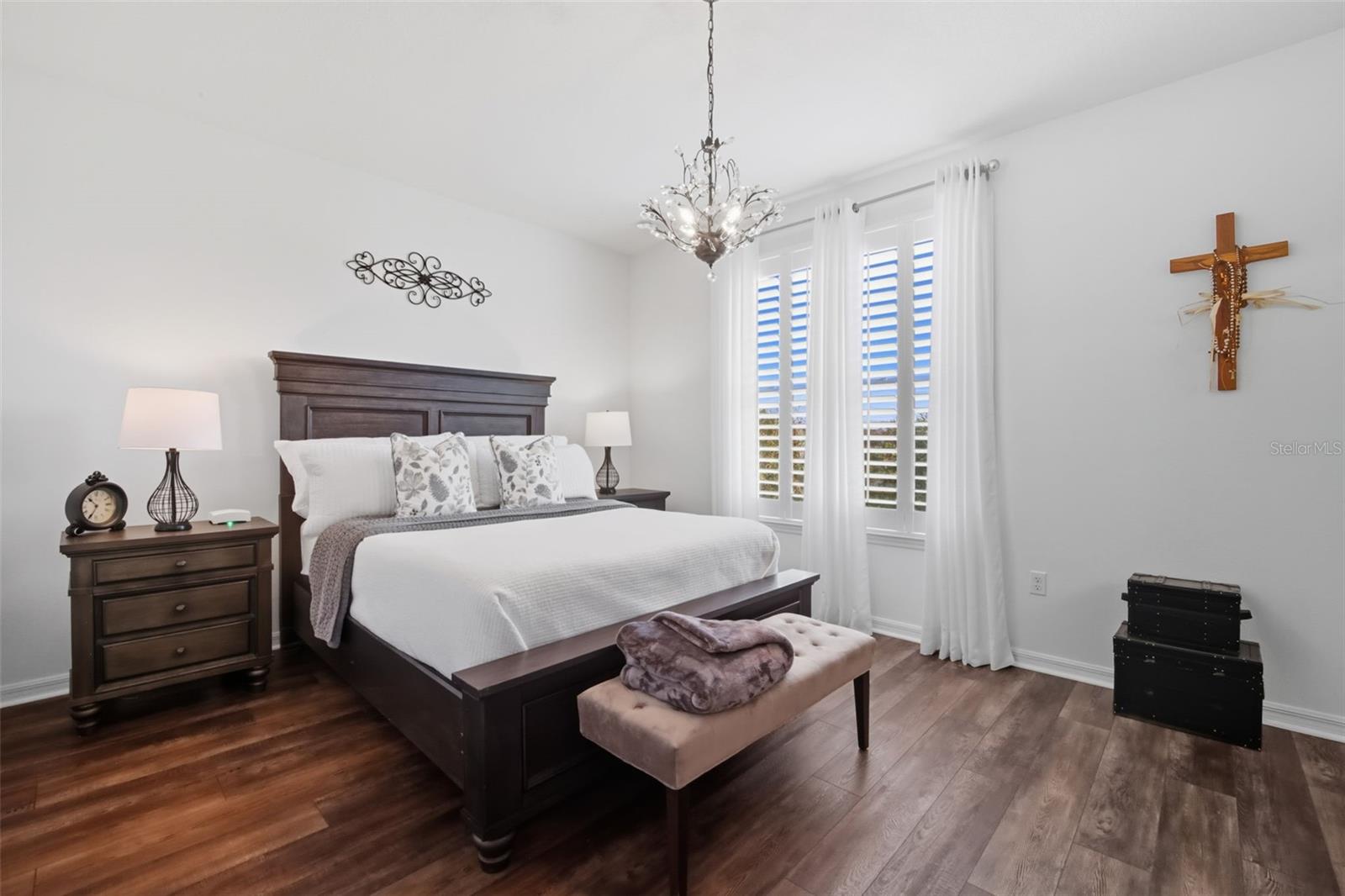 5179 AVALON PARK BLVD, WESLEY CHAPEL, FL, 33545