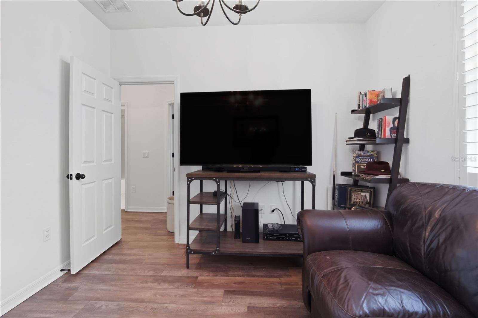 5179 AVALON PARK BLVD, WESLEY CHAPEL, FL, 33545