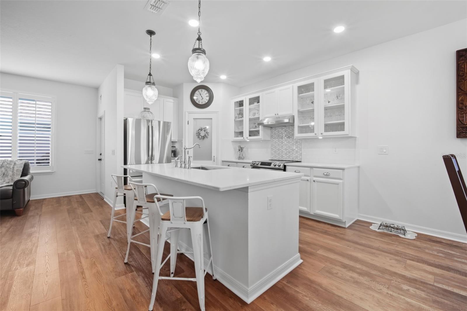 5179 AVALON PARK BLVD, WESLEY CHAPEL, FL, 33545