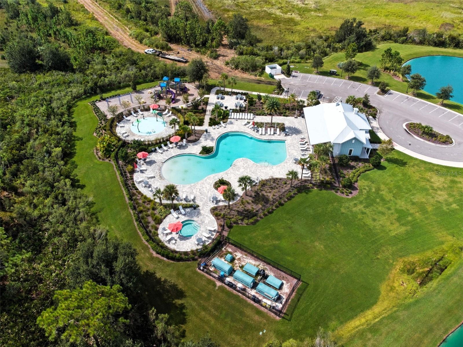 5179 AVALON PARK BLVD, WESLEY CHAPEL, FL, 33545