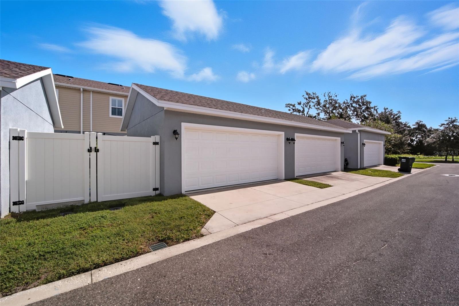 5179 AVALON PARK BLVD, WESLEY CHAPEL, FL, 33545