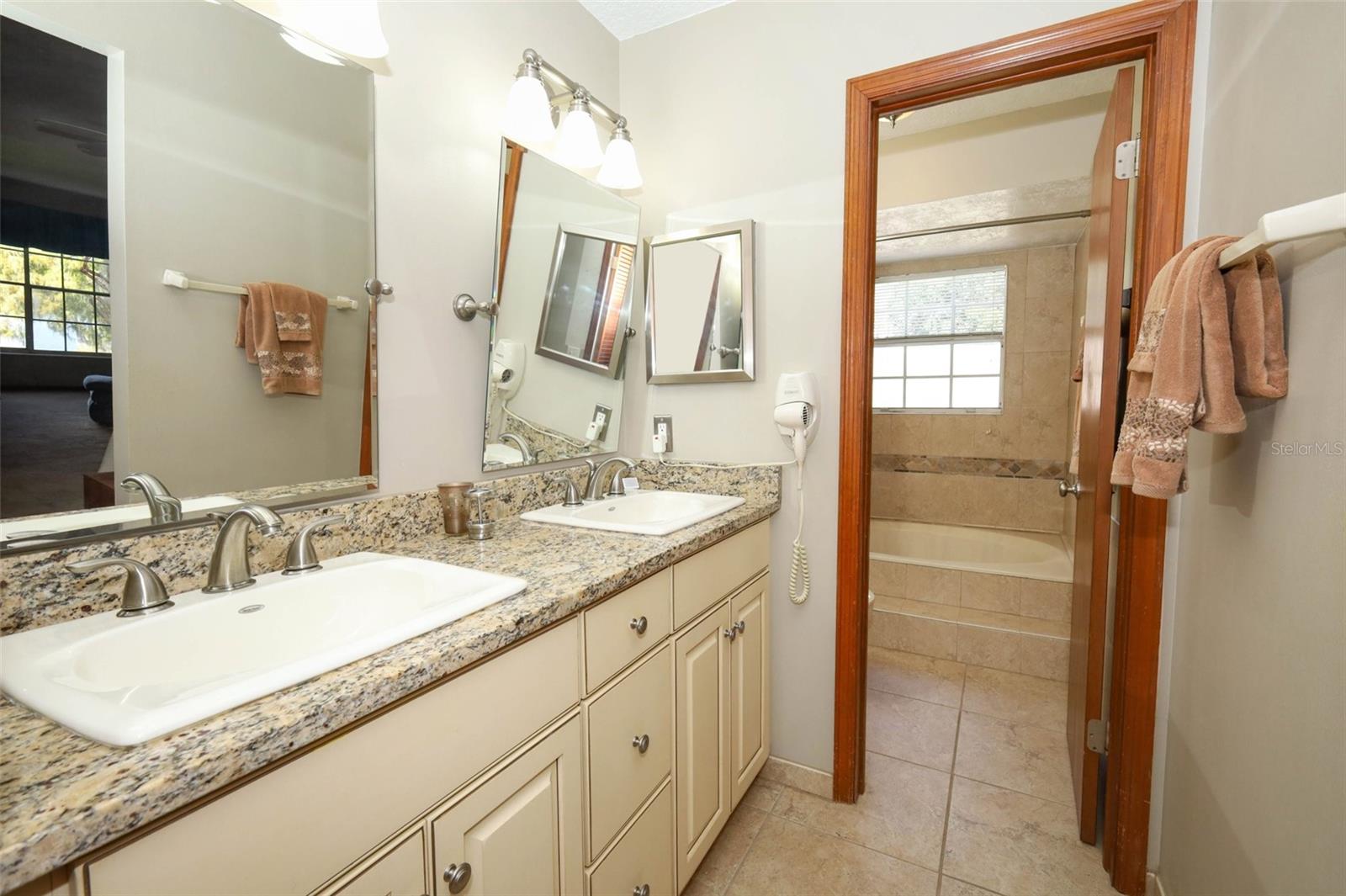 1628 LAWNDALE CIR, WINTER PARK, FL, 32792