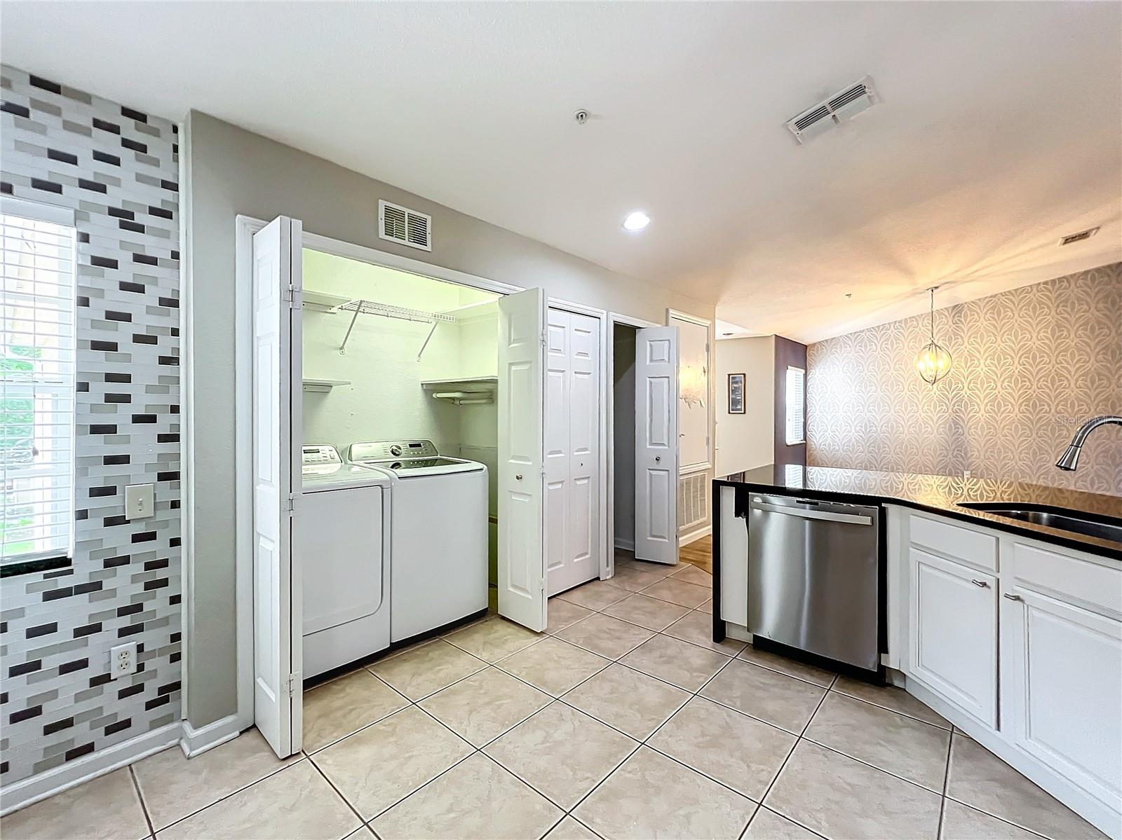 2525 SAN TECLA ST #104, ORLANDO, FL, 32835