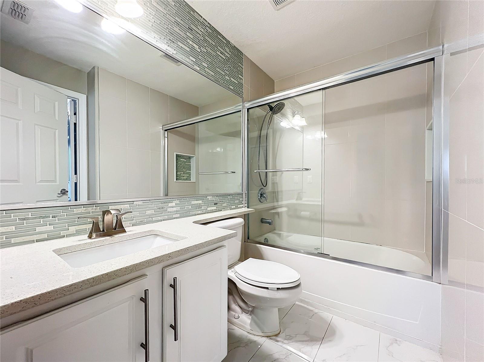 2525 SAN TECLA ST #104, ORLANDO, FL, 32835