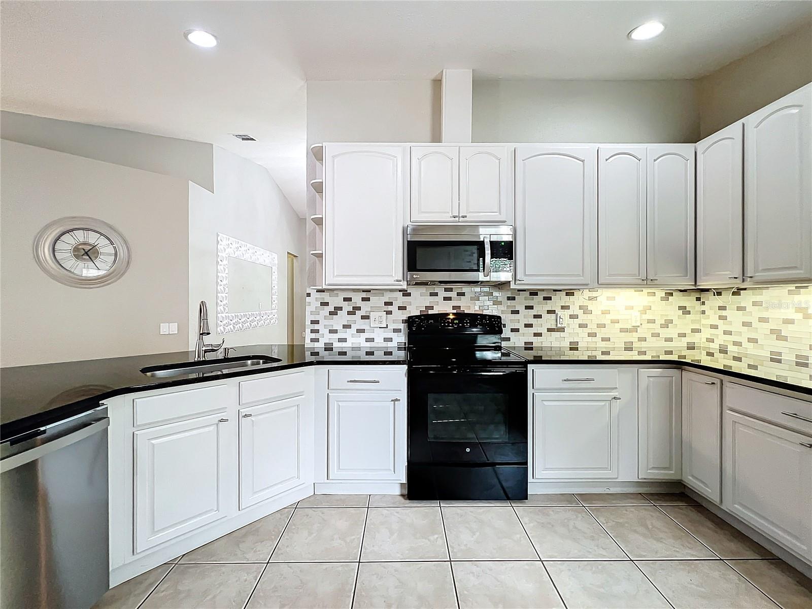 2525 SAN TECLA ST #104, ORLANDO, FL, 32835