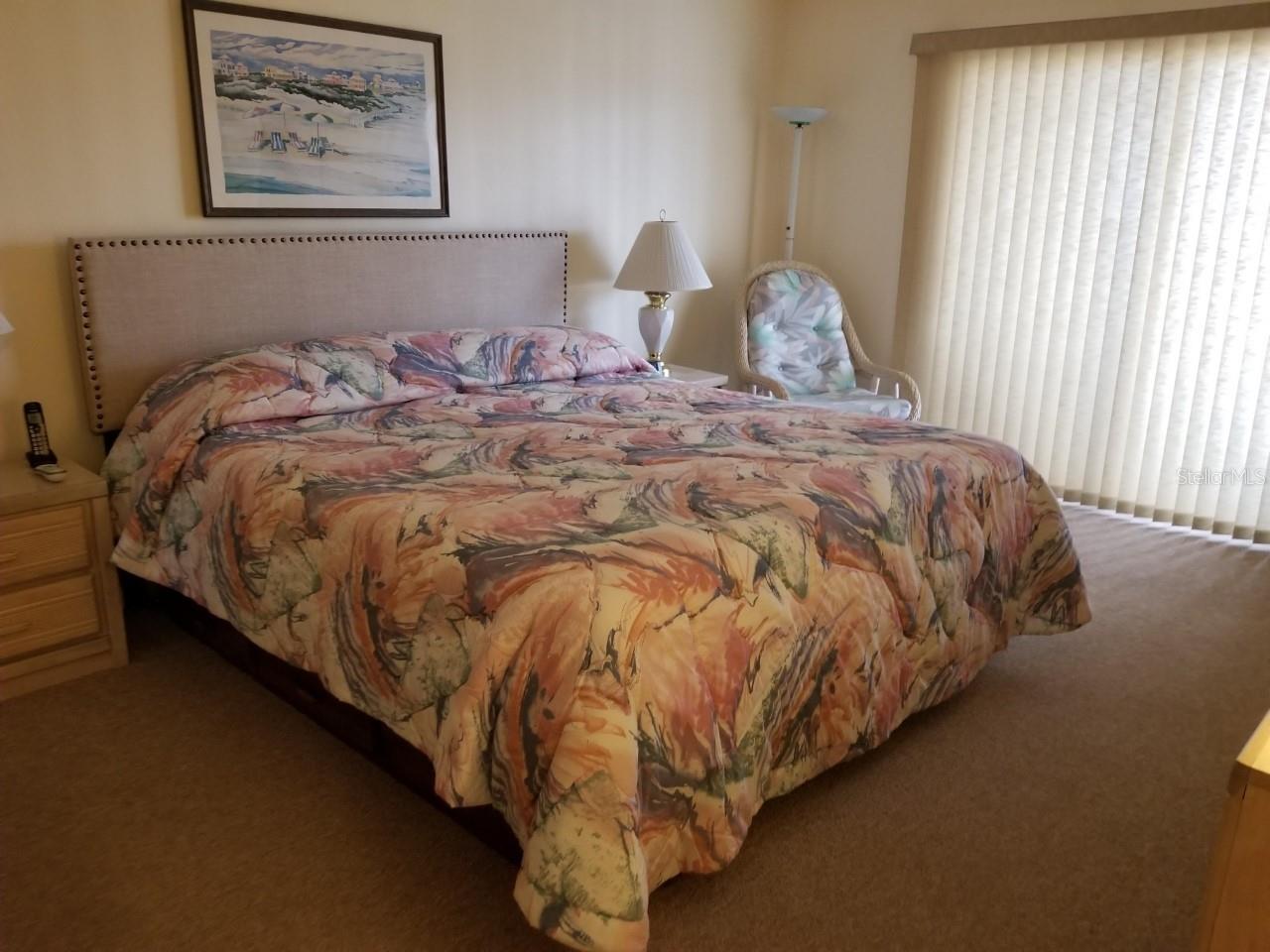 1270 GULF BLVD #302, CLEARWATER BEACH, FL, 33767