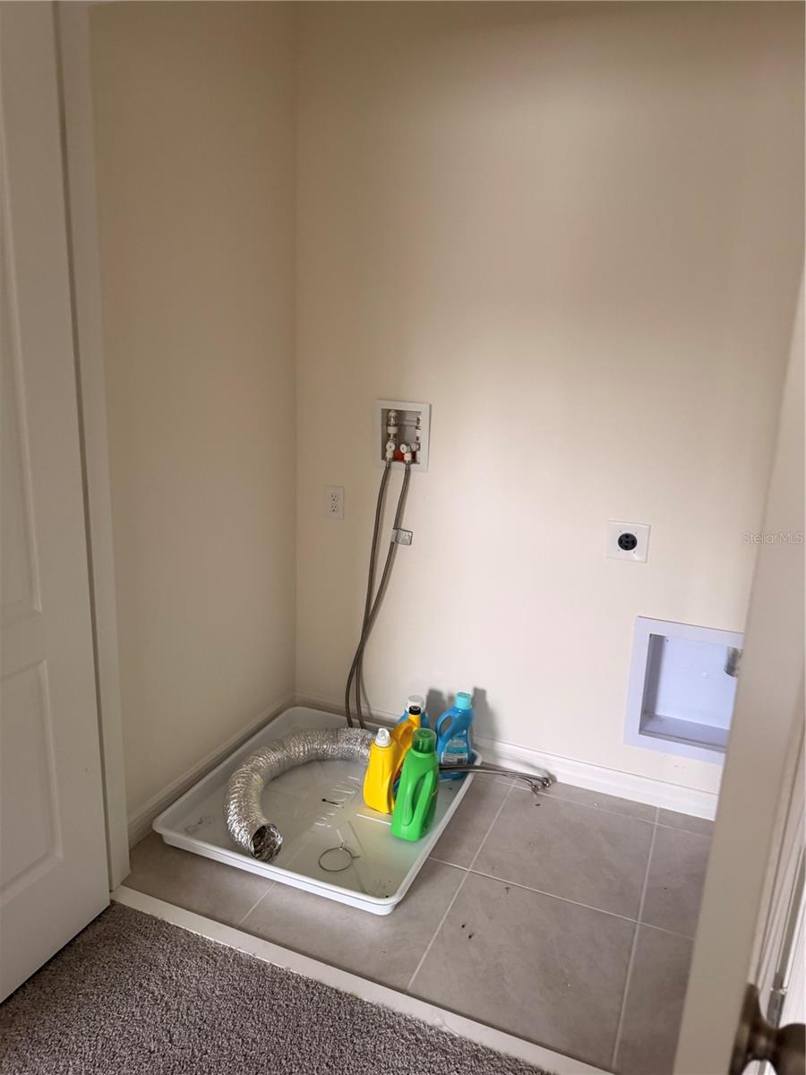 1757 ROCK ELM RD, DAVENPORT, FL, 33837