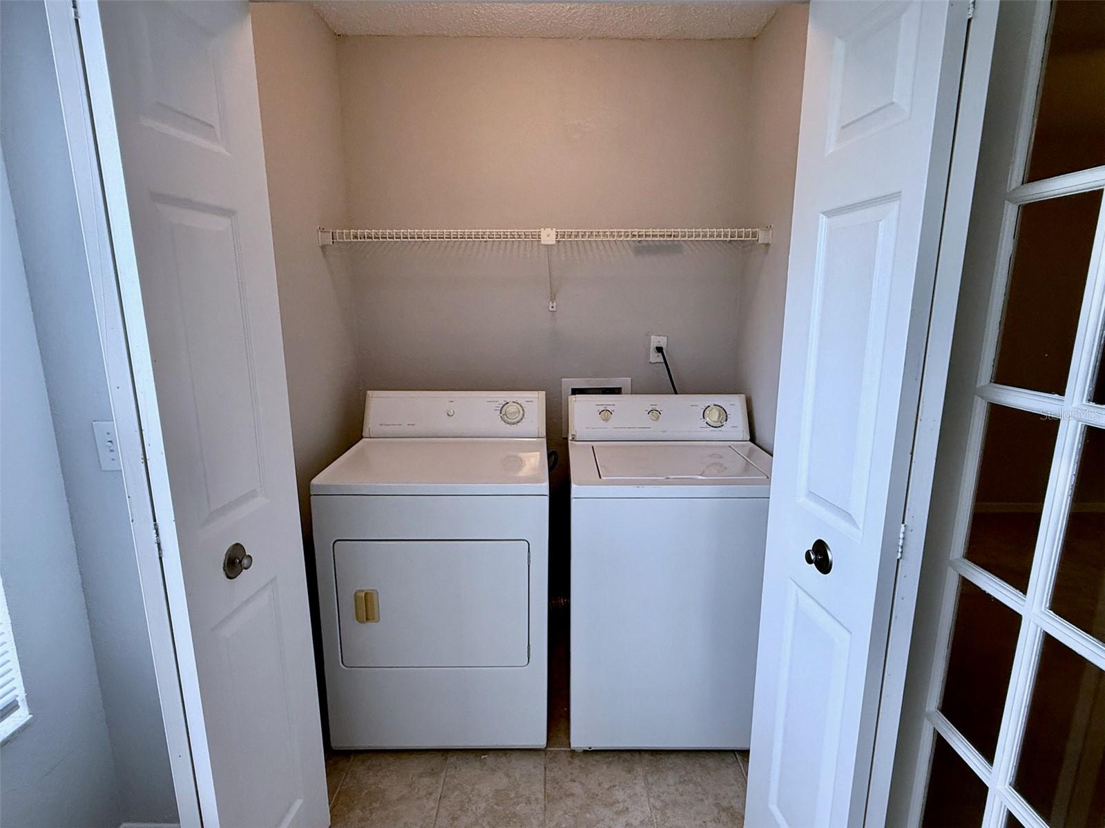 5140 CONROY RD #823, ORLANDO, FL, 32811