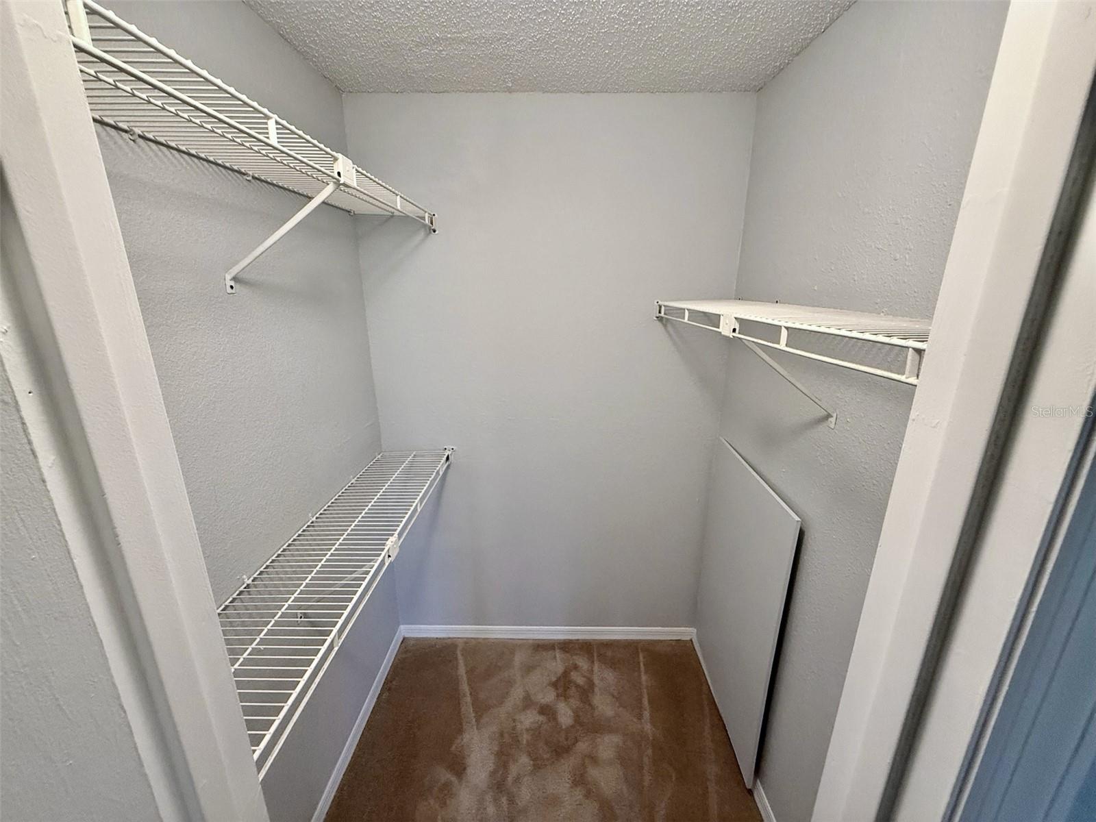 5140 CONROY RD #823, ORLANDO, FL, 32811