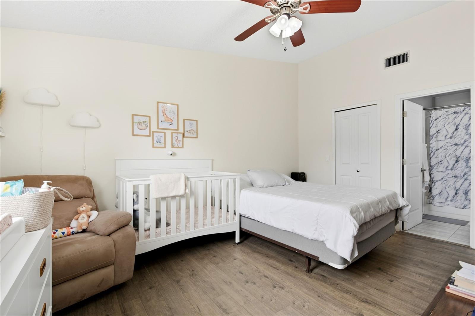 2936 S SEMORAN BLVD #106, ORLANDO, FL, 32822