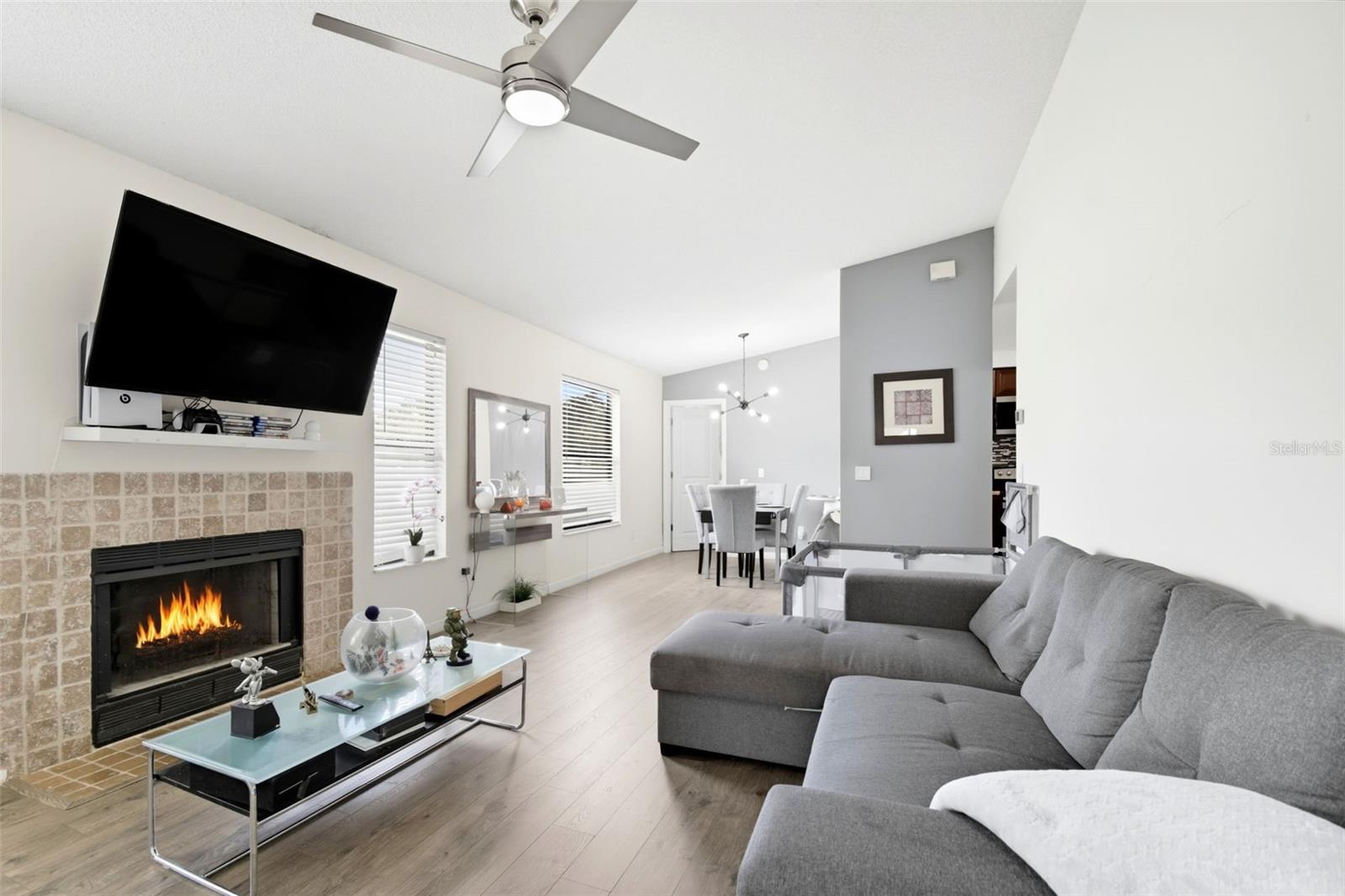 2936 S SEMORAN BLVD #106, ORLANDO, FL, 32822