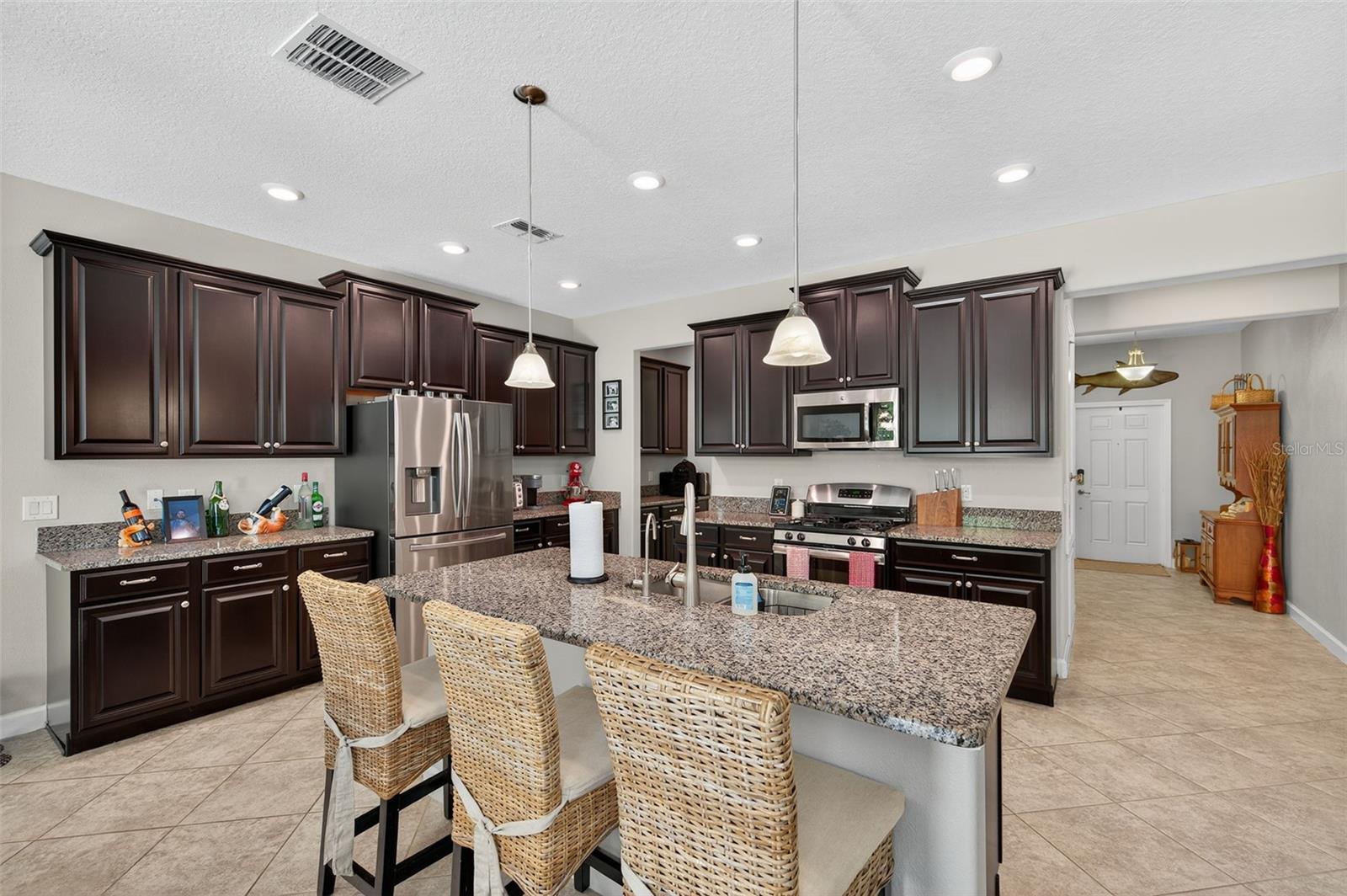 8918 SHADY PAVILLION CT, LAND O LAKES, FL, 34637