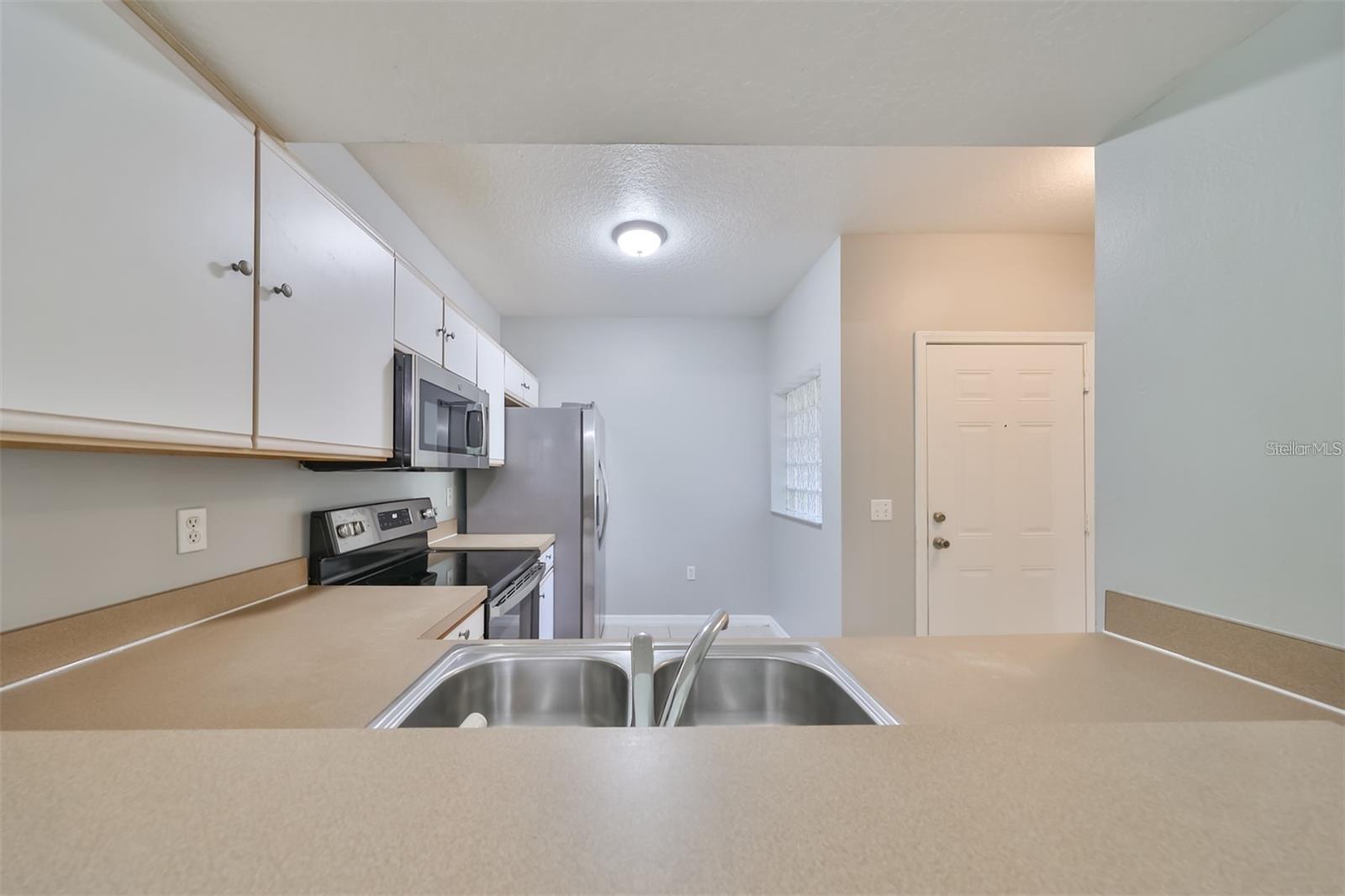 6454 CYPRESSDALE DR #101, RIVERVIEW, FL, 33578