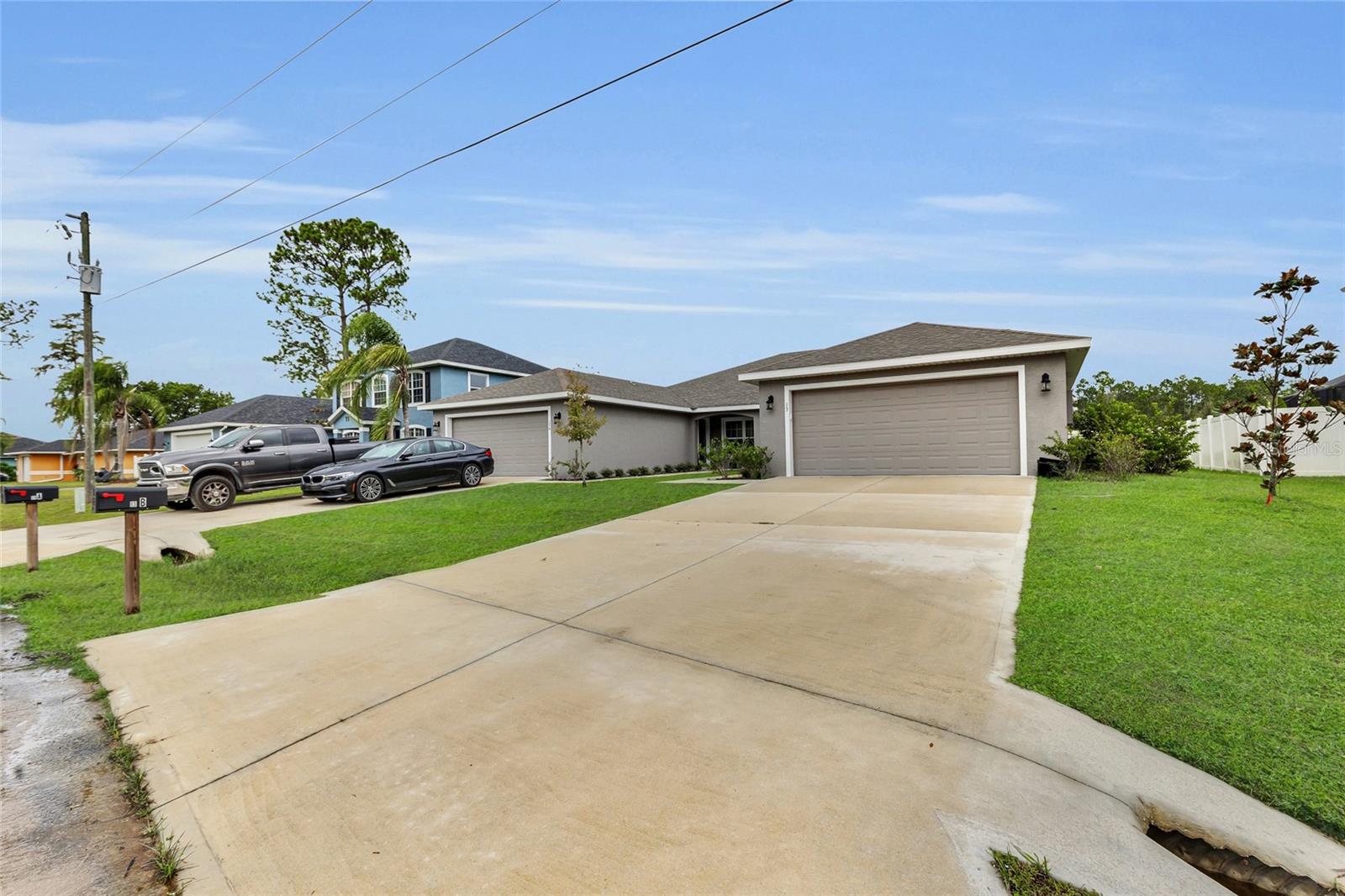 13 LLOVERA  PLACE, PALM COAST, FL, 32164
