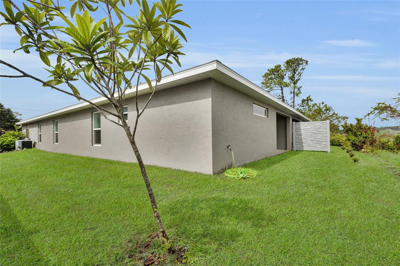 13 LLOVERA  PLACE, PALM COAST, FL, 32164