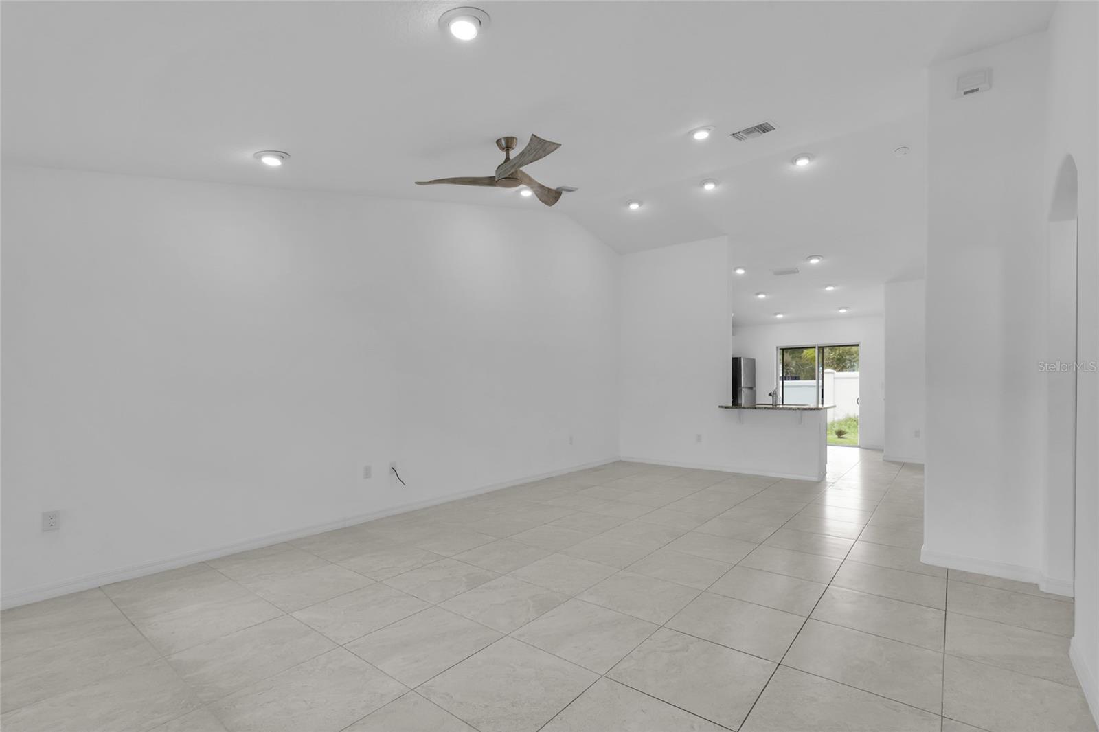 13 LLOVERA  PLACE, PALM COAST, FL, 32164