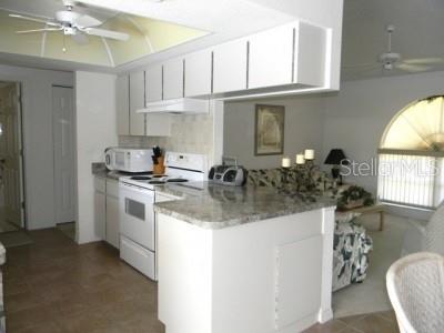 18371 EDGEWATER DR, PORT CHARLOTTE, FL, 33948