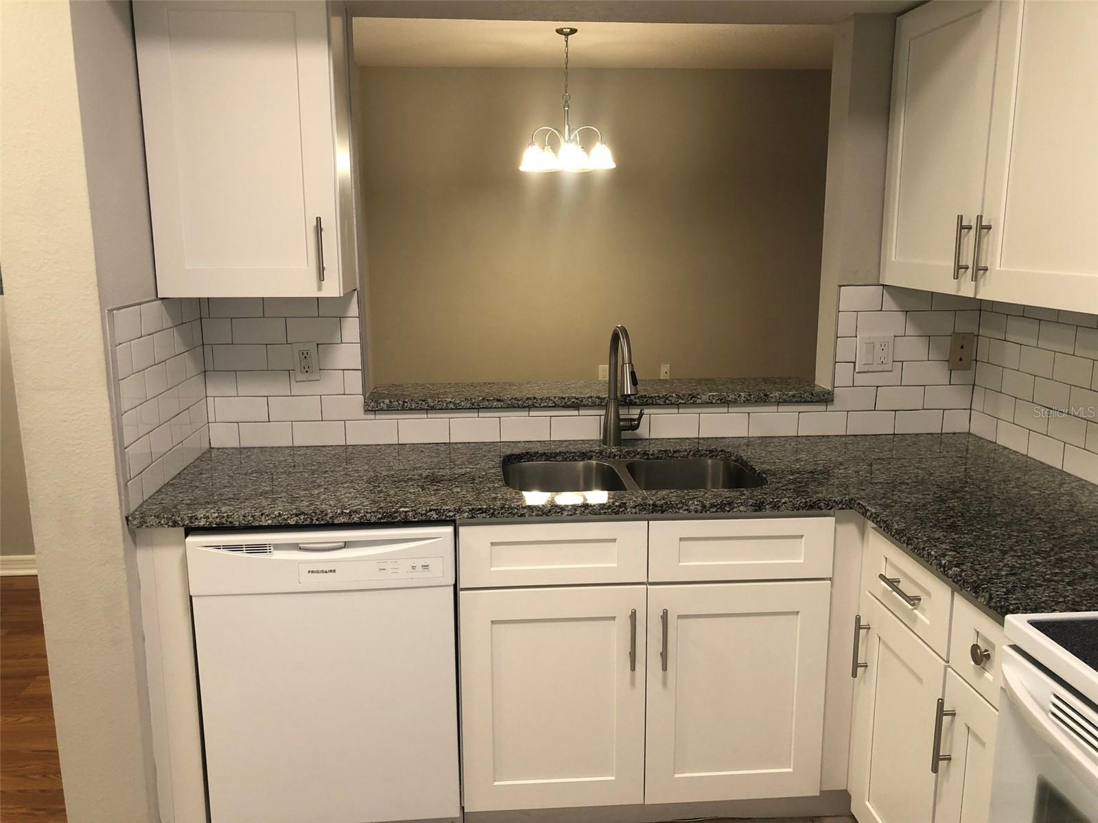 6021 PORTSDALE PL #101, RIVERVIEW, FL, 33578