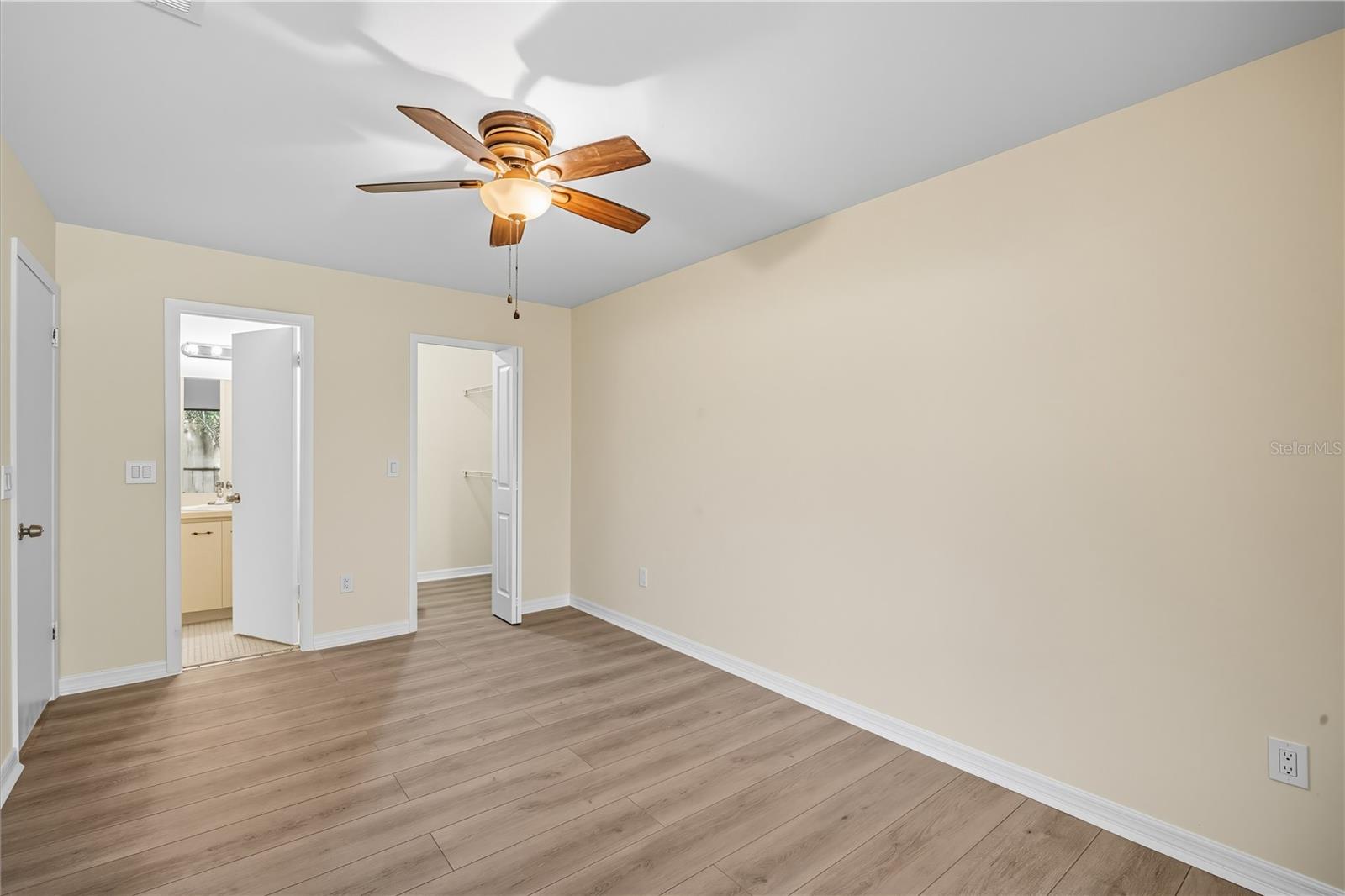 6002 LAKETREE LN #L, TEMPLE TERRACE, FL, 33617