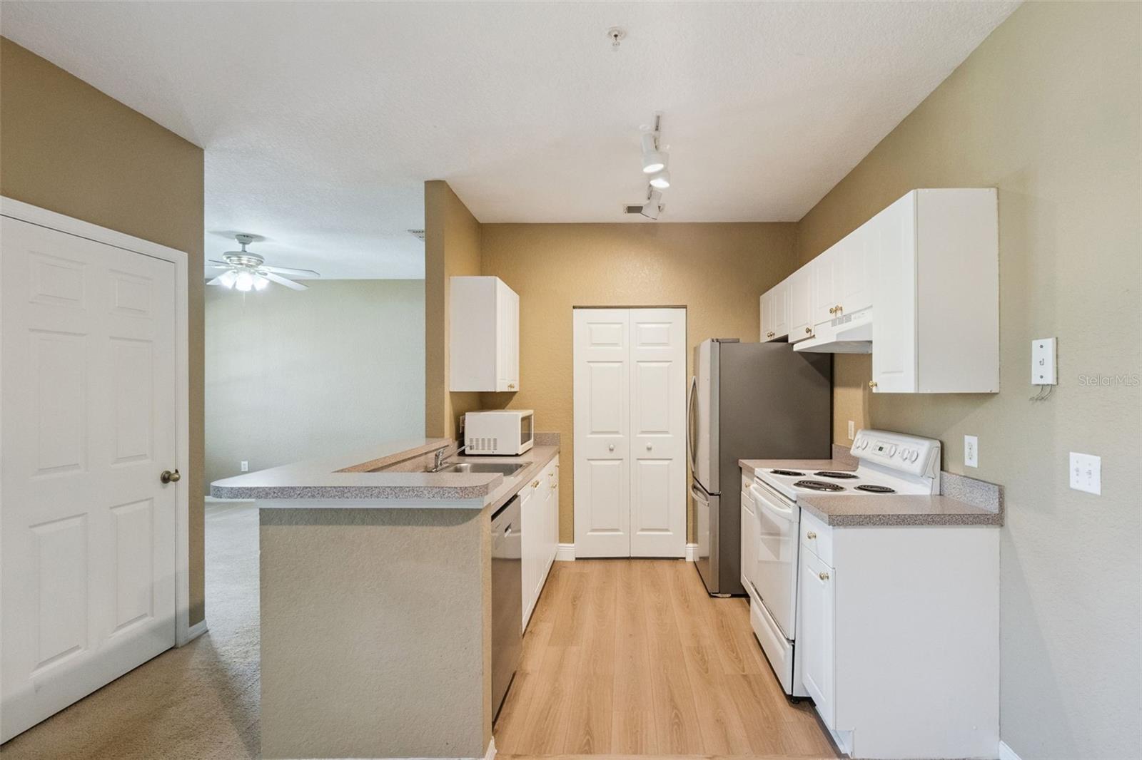 825 GRAND REGENCY PT #103, ALTAMONTE SPRINGS, FL, 32714