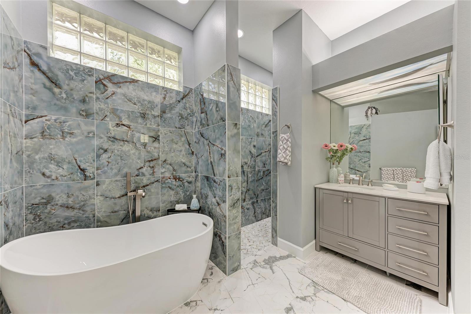 5122 87TH CT E, BRADENTON, FL, 34211