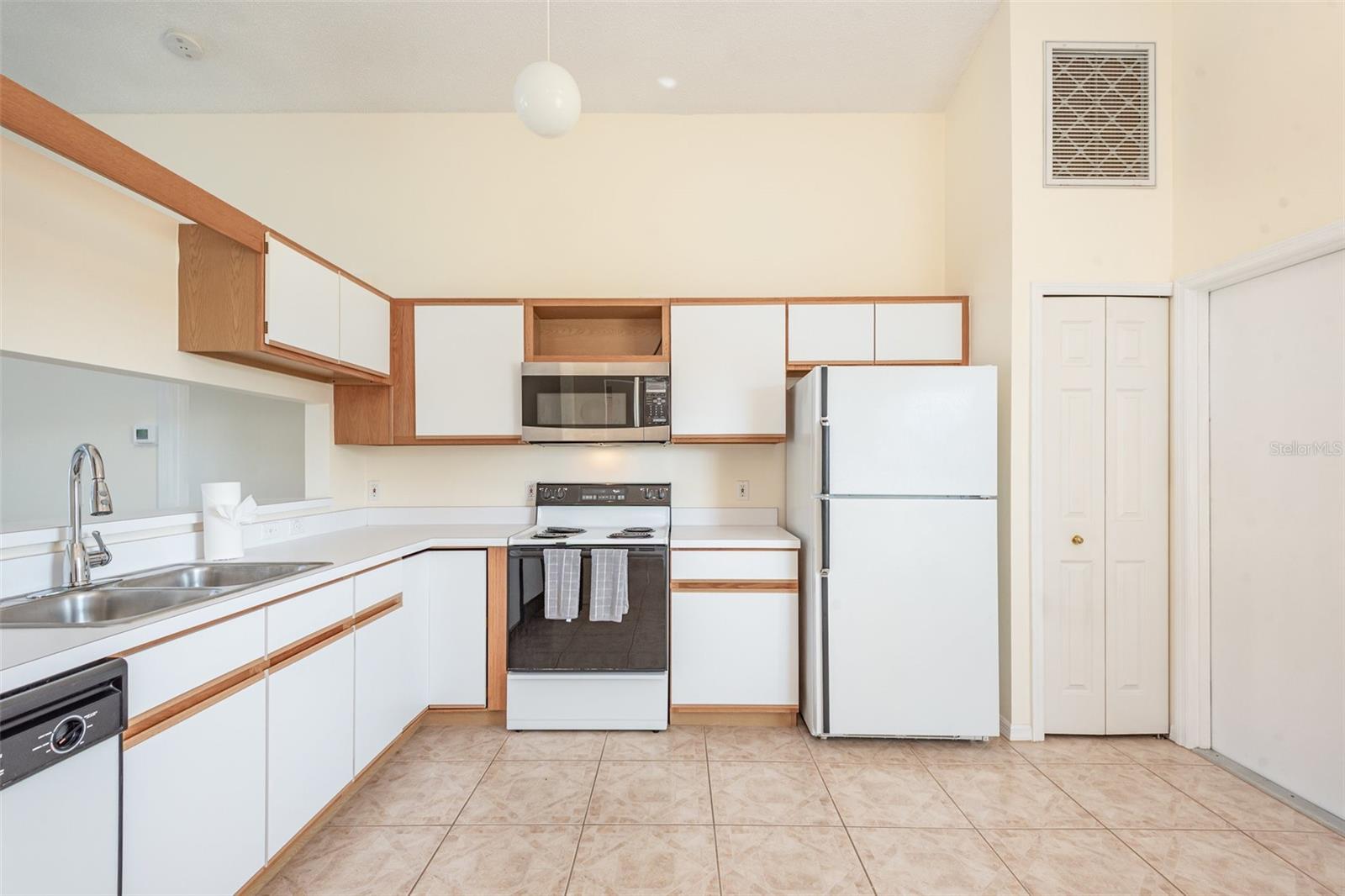 844 DELFINO PL, LAKE MARY, FL, 32746