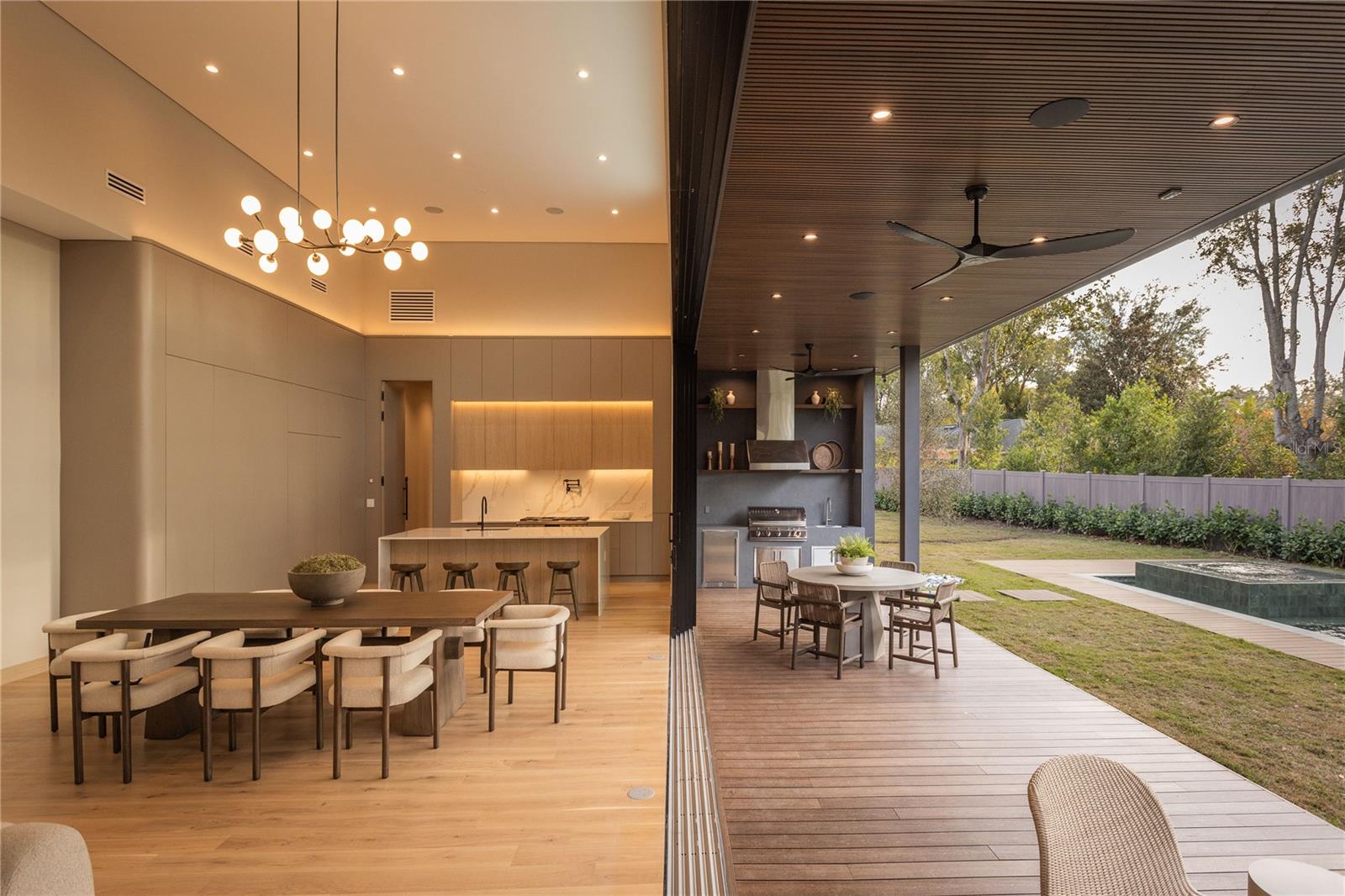 O6351771 Property Photo