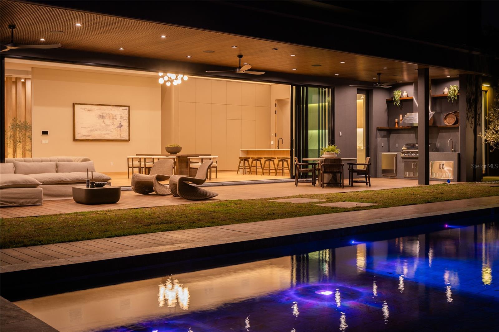 O6351771 Property Photo