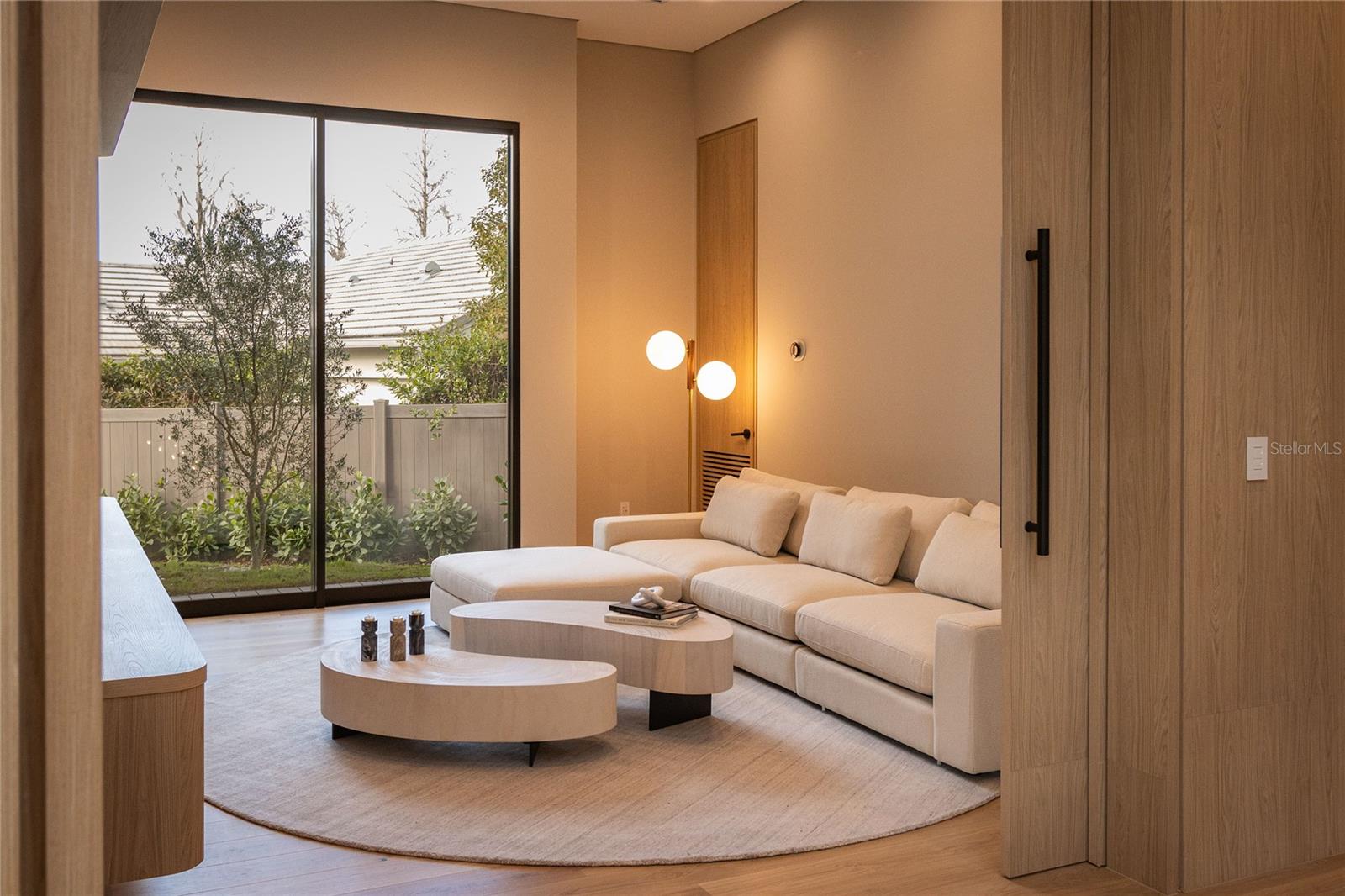 O6351771 Property Photo