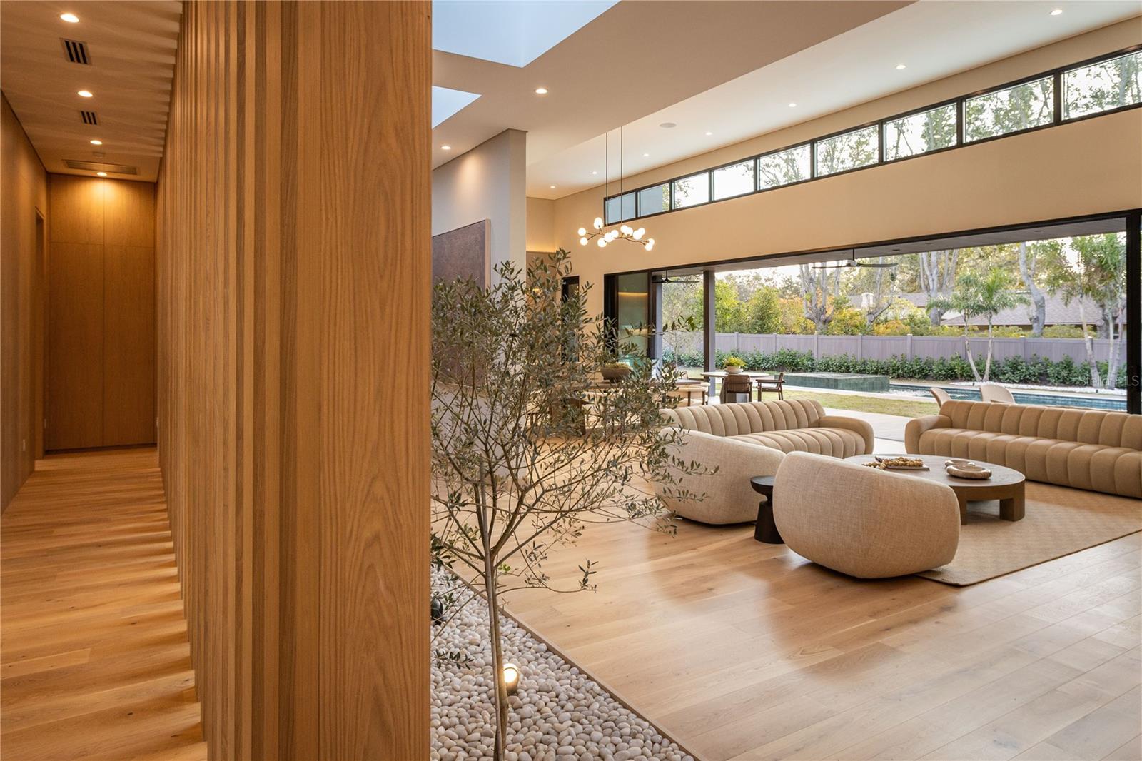 O6351771 Property Photo