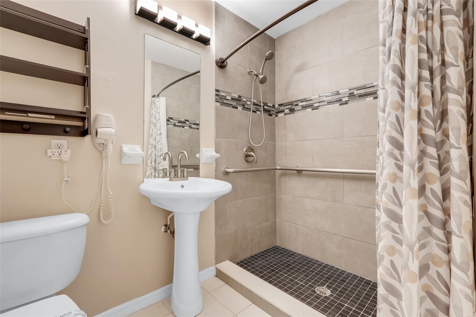 8807 CRAYSON CT, KISSIMMEE, FL, 34747