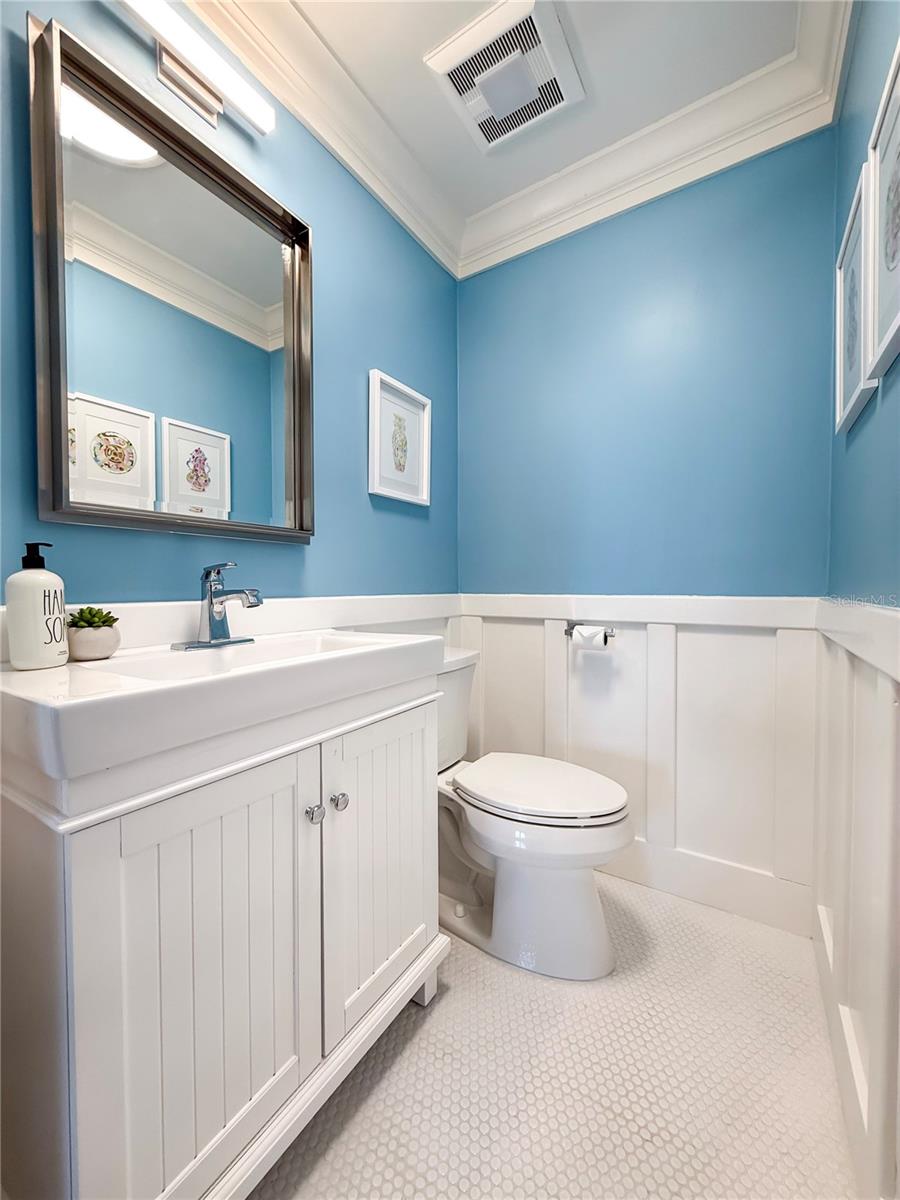 TB8436973 Property Photo