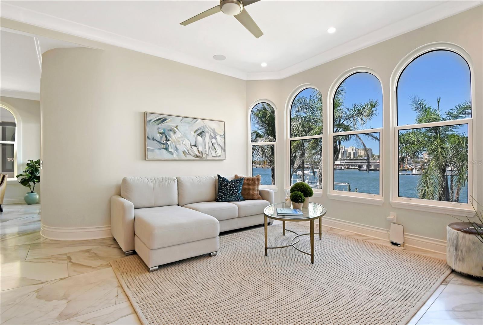 TB8436973 Property Photo