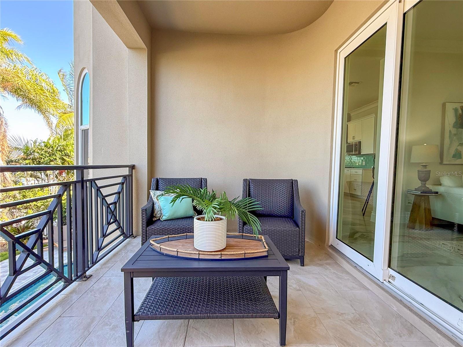 TB8436973 Property Photo