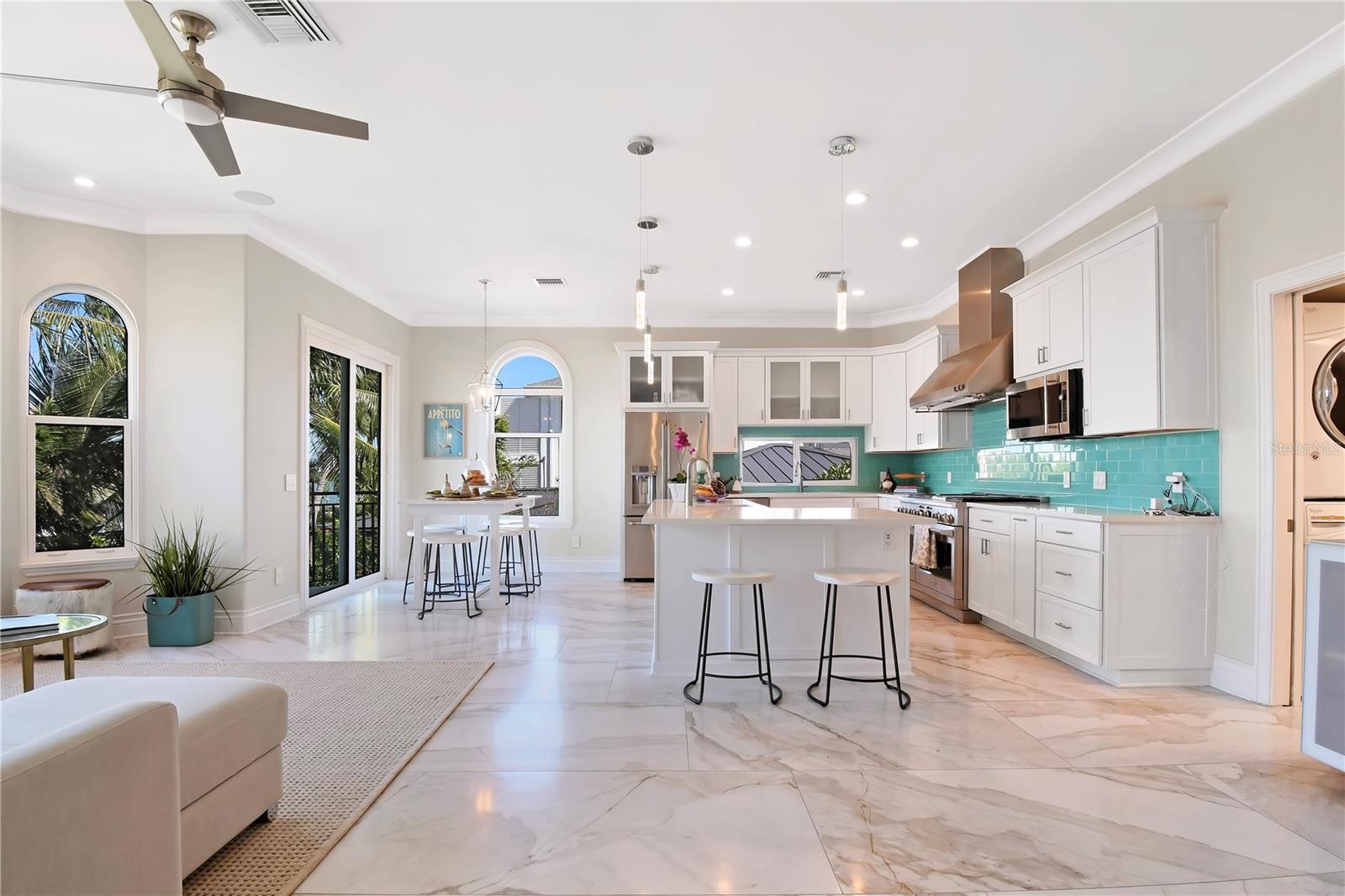 TB8436973 Property Photo