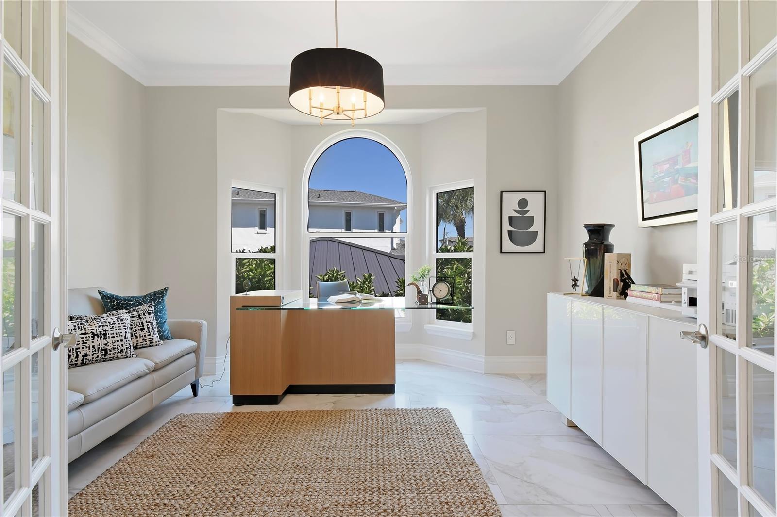 TB8436973 Property Photo